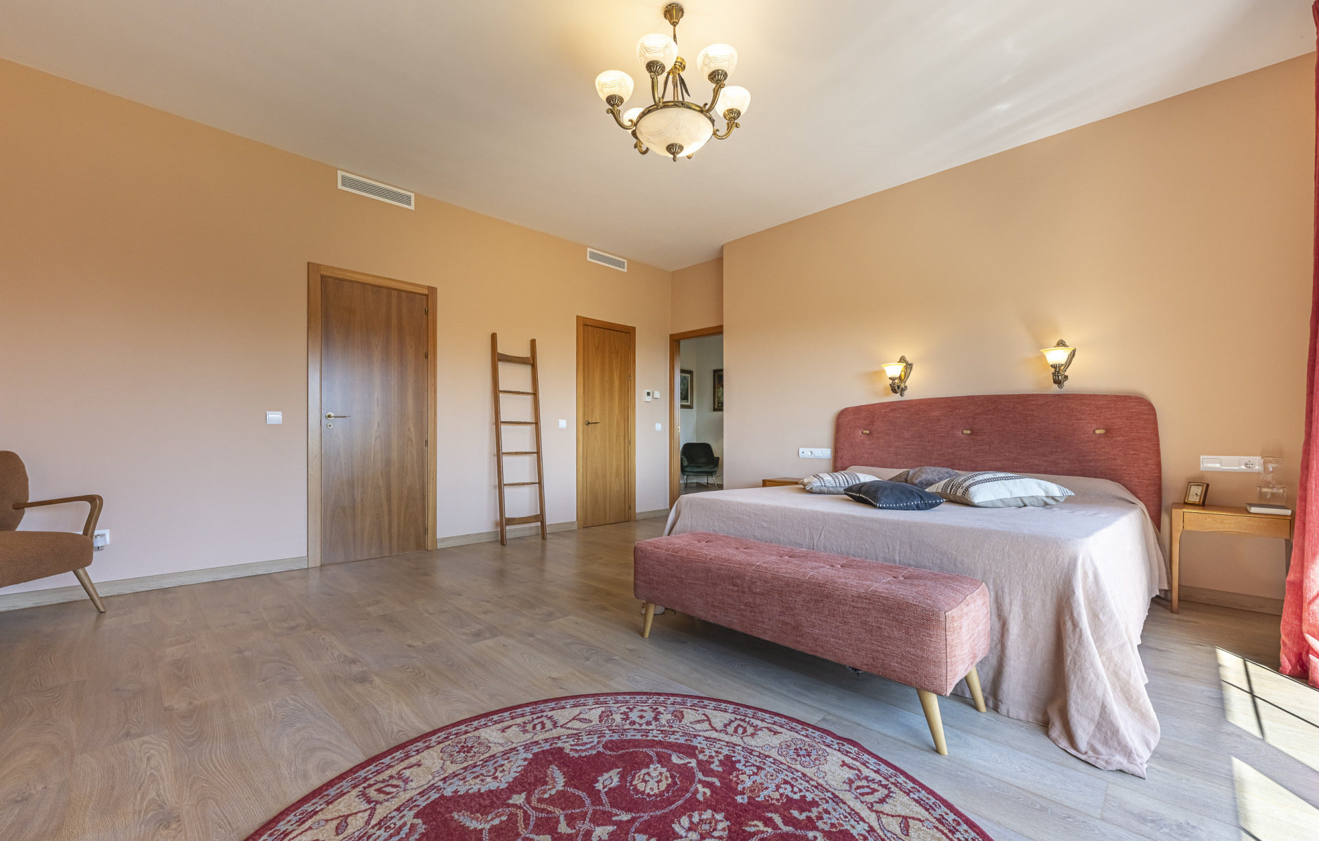 Image {index}: Detached Villa For sale, Marbella, €2,580,000 [HTL-00196P]