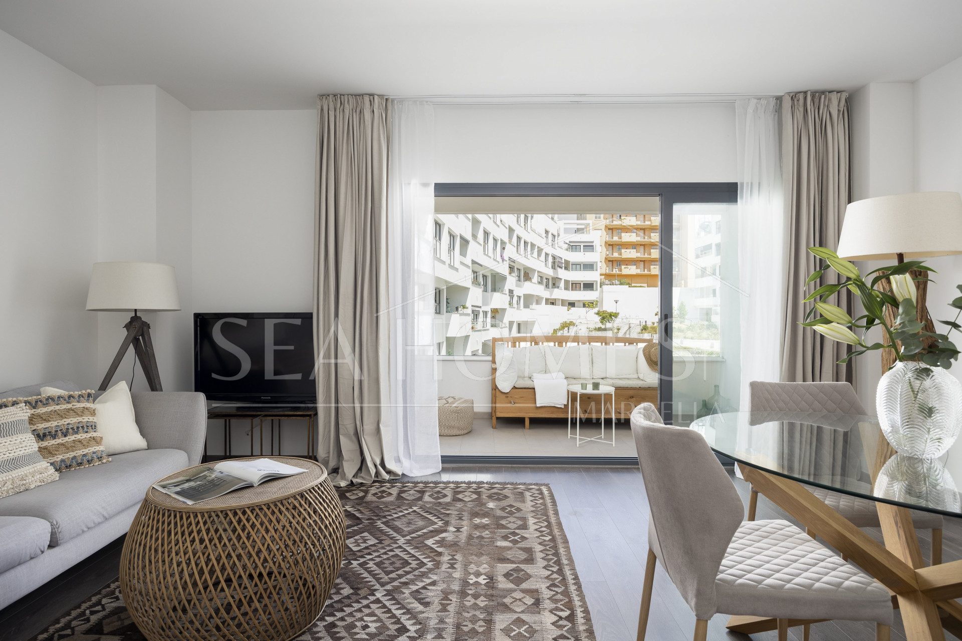 Modern apartment in the heart of charming Estepona