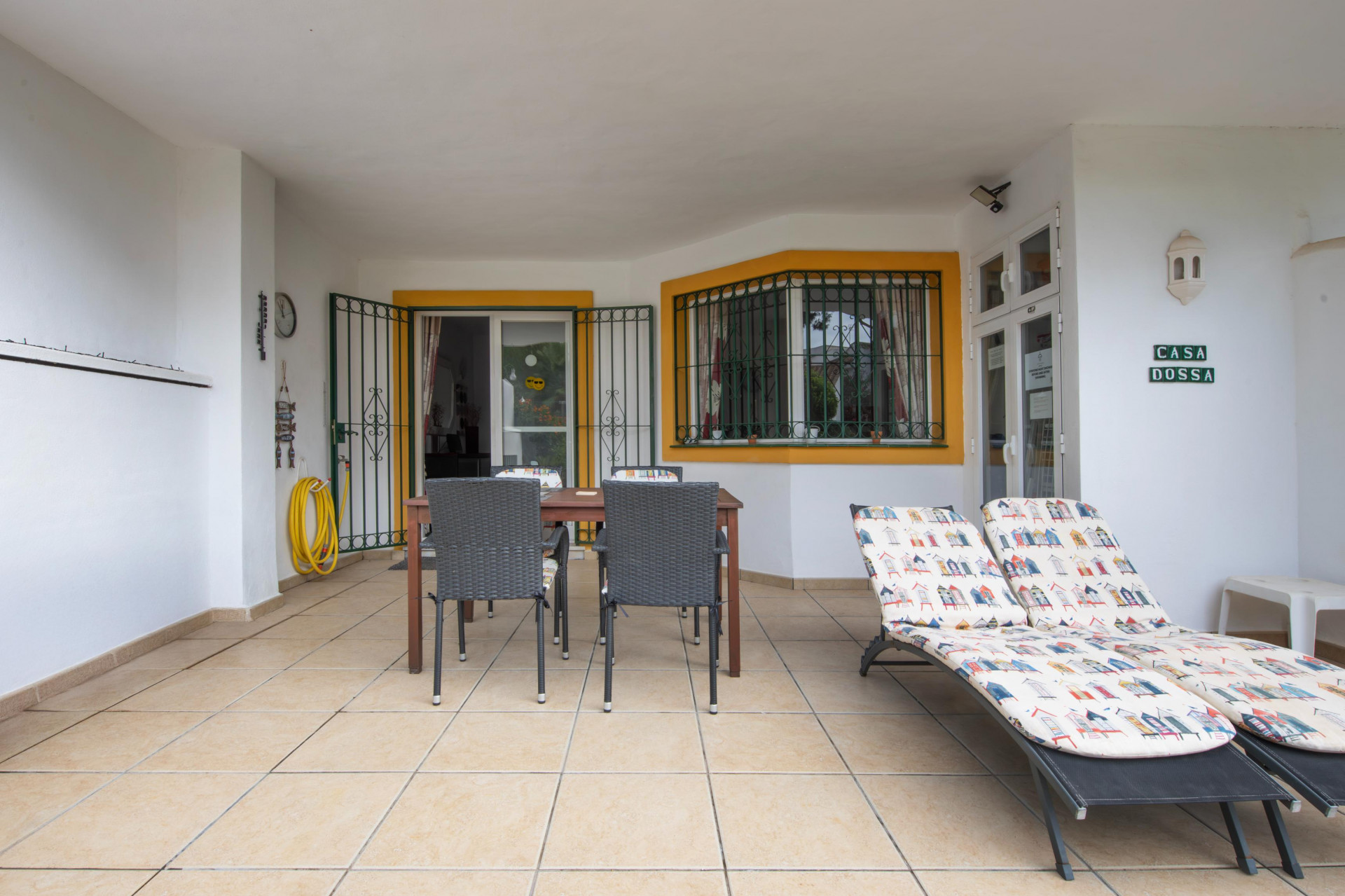 Dreaming of life by the Mediterranean?