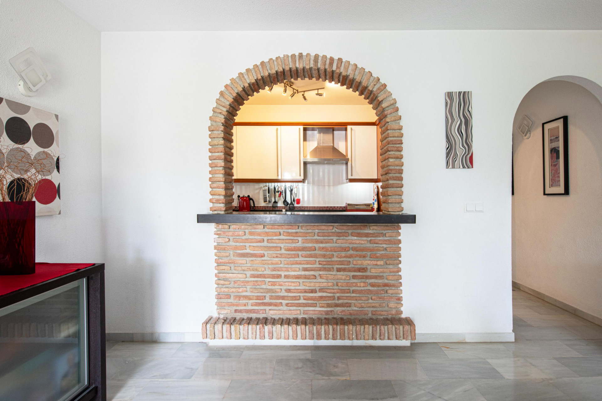 Dreaming of life by the Mediterranean?