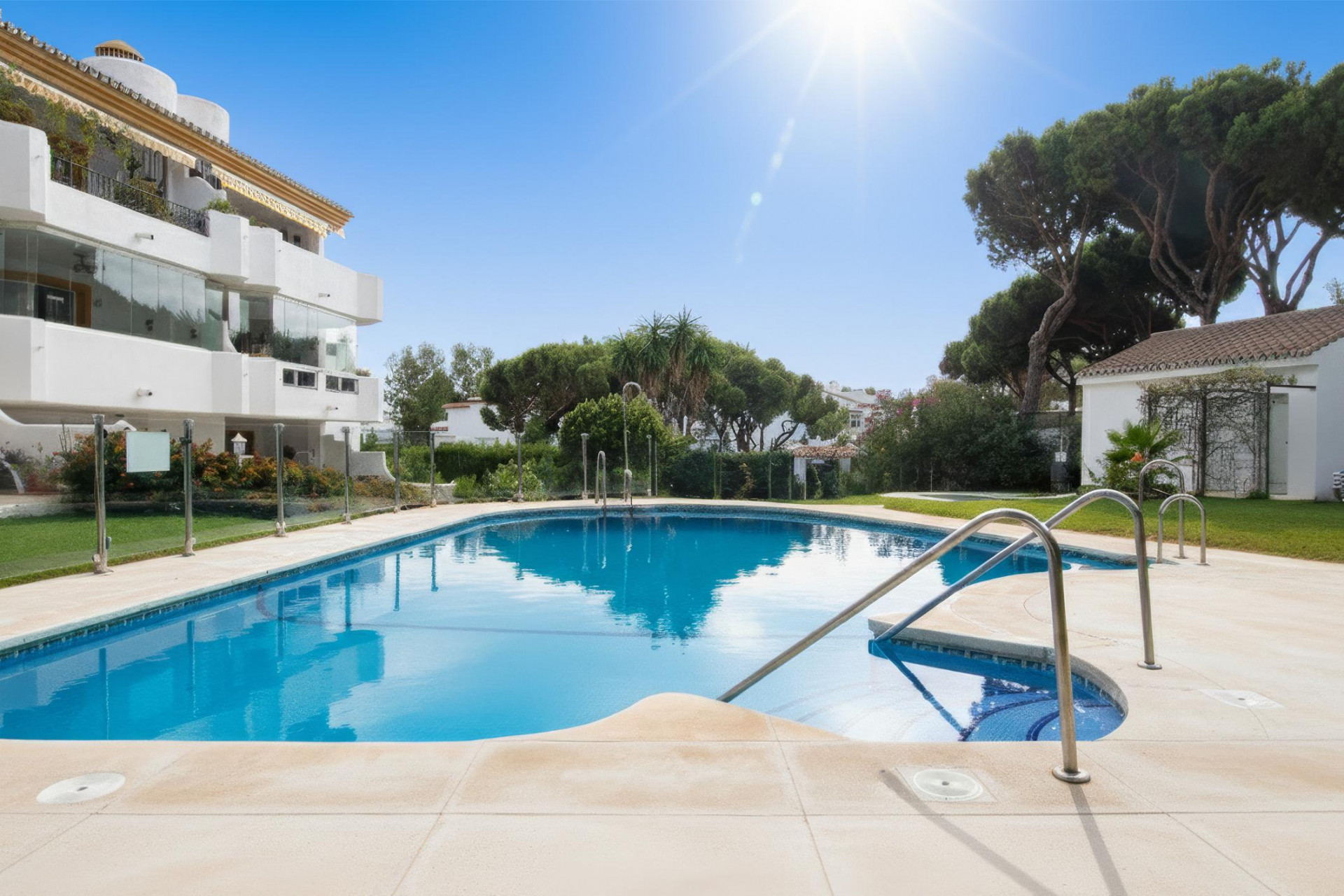Dreaming of life by the Mediterranean?