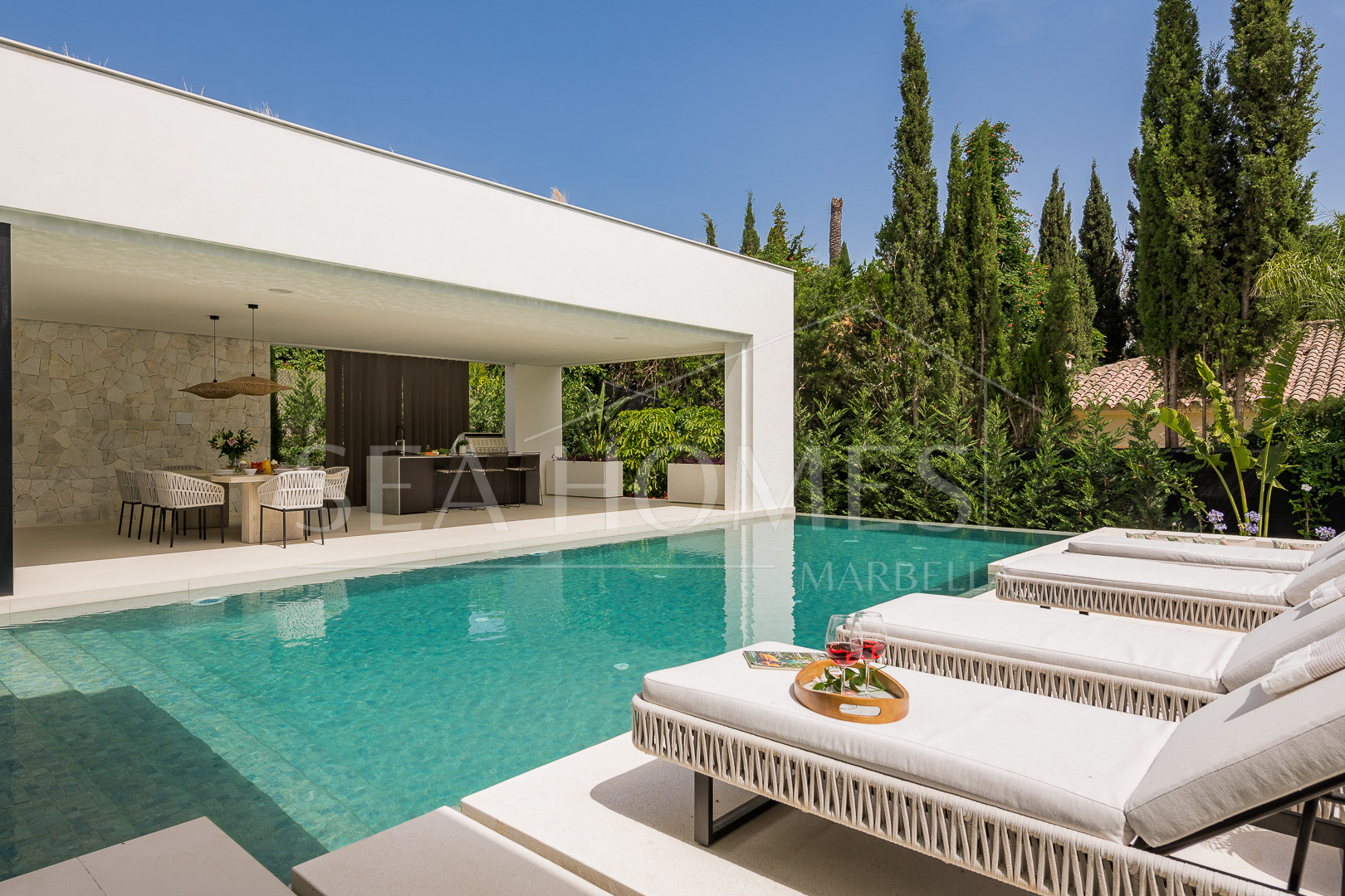Modern Luxury Villa in Nueva Andalucia