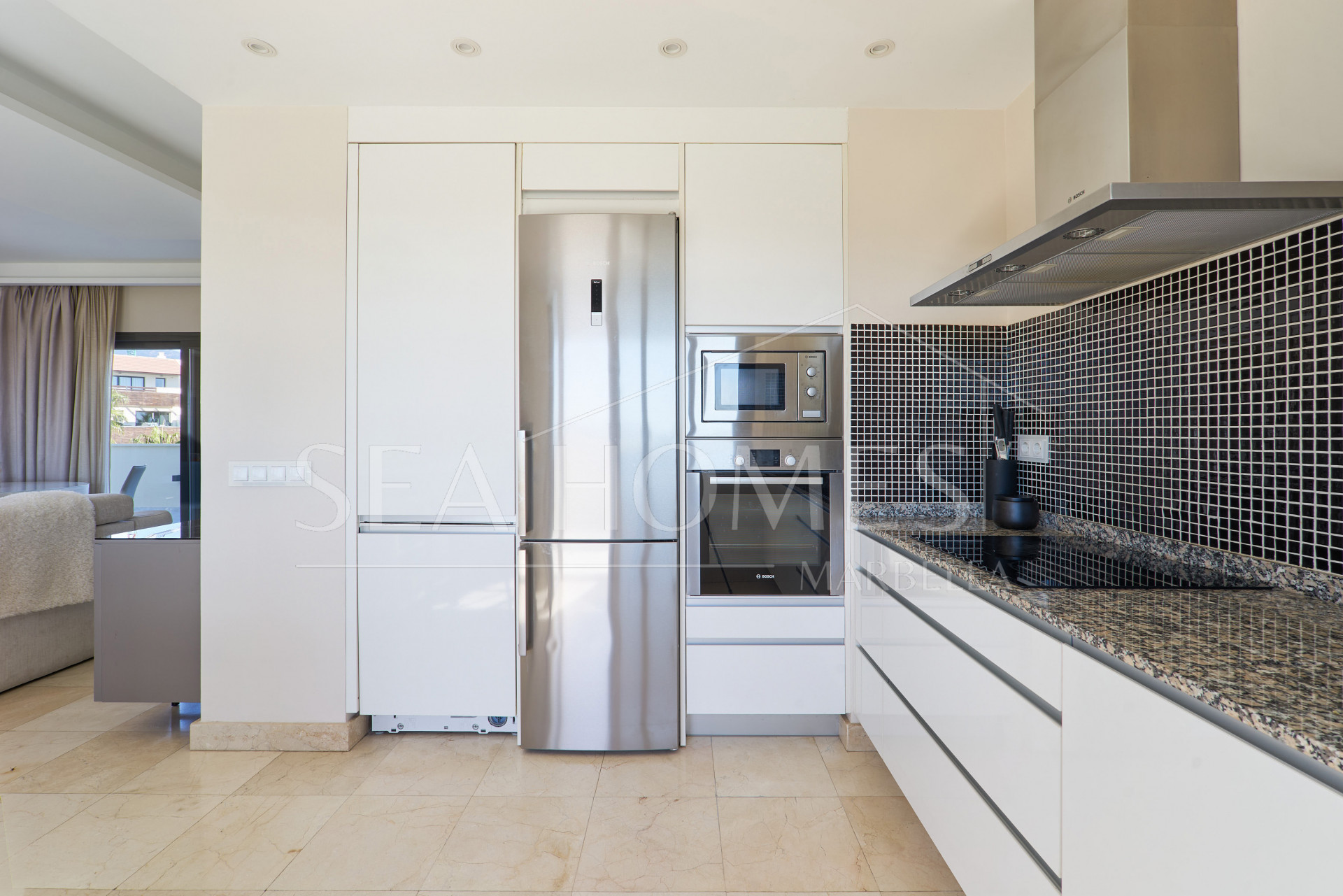 Luxurious Penthouse in Los Flamingos, Estepona with Panoramic Views