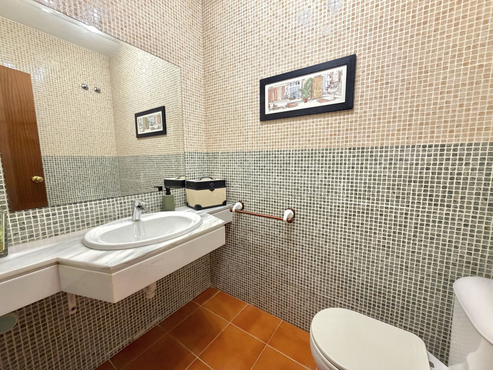 Image 5:  For sale, Estepona, €549,000 [LVN-626]