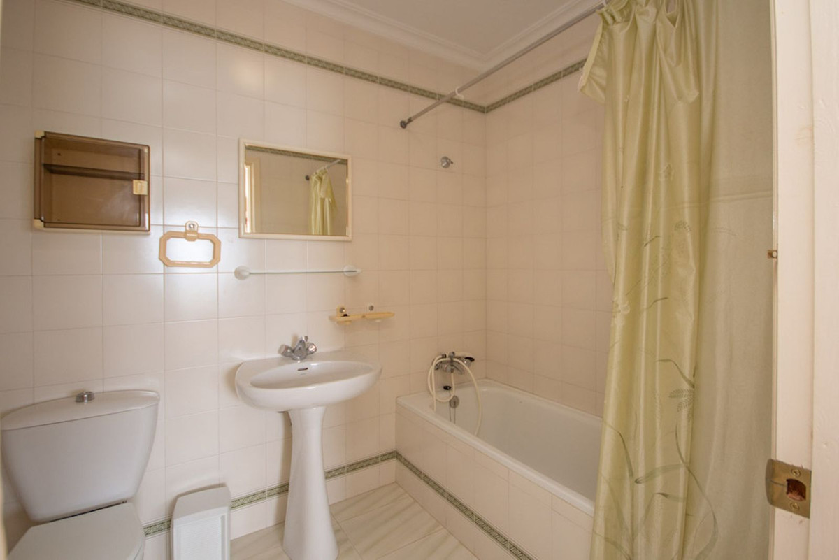 Villa te Estepona afbeelding 1