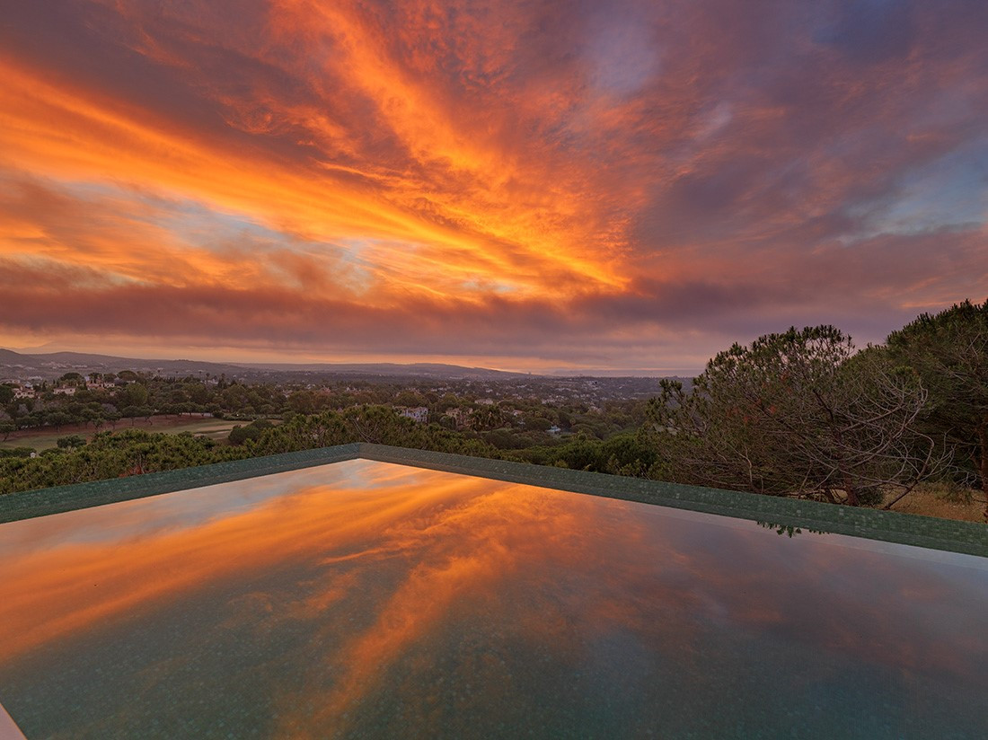 Villa Nubes: Espectacular villa moderna con vistas panorámicas