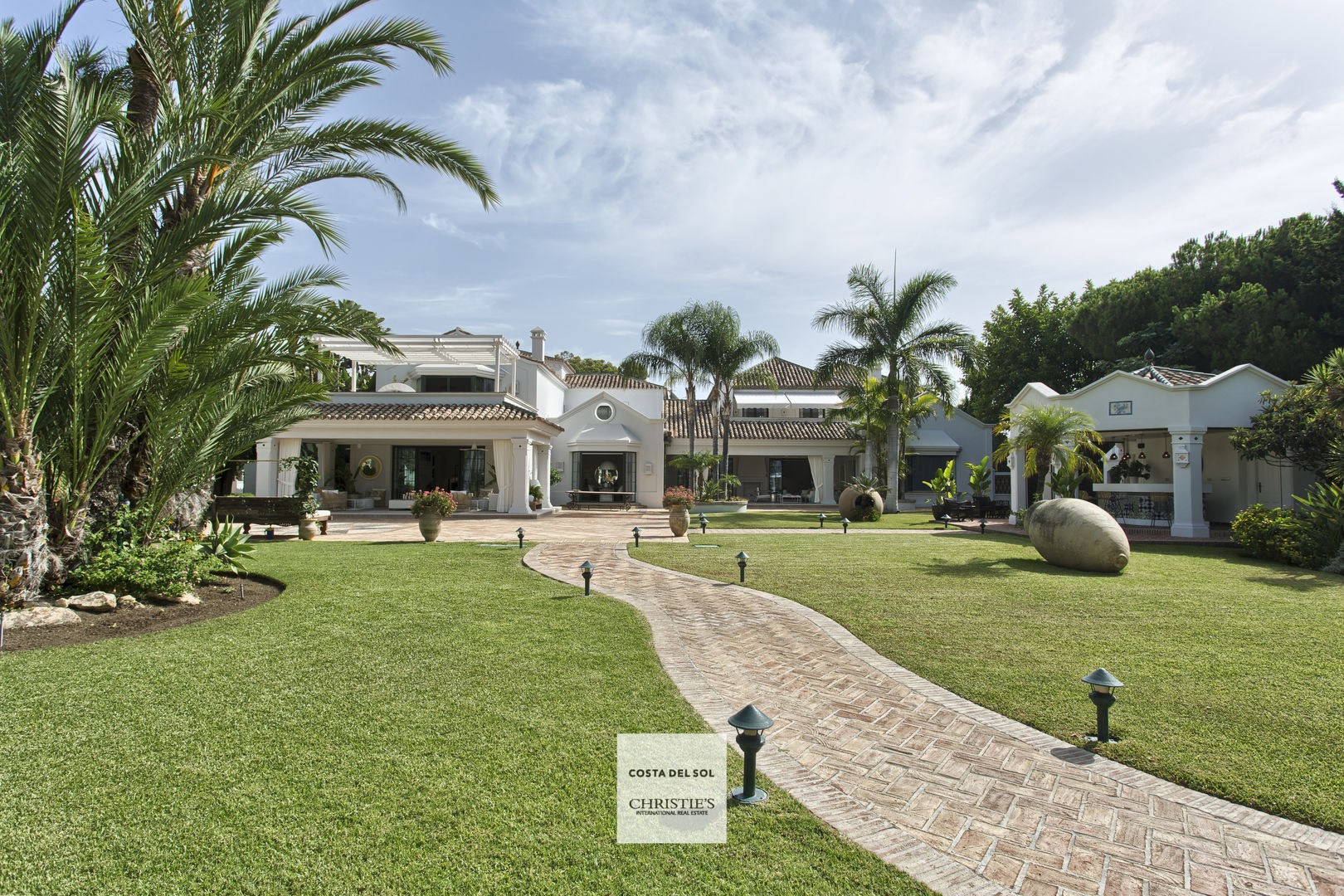 Guadalmina Baja, Marbella a luxury Single Family Home for sale in