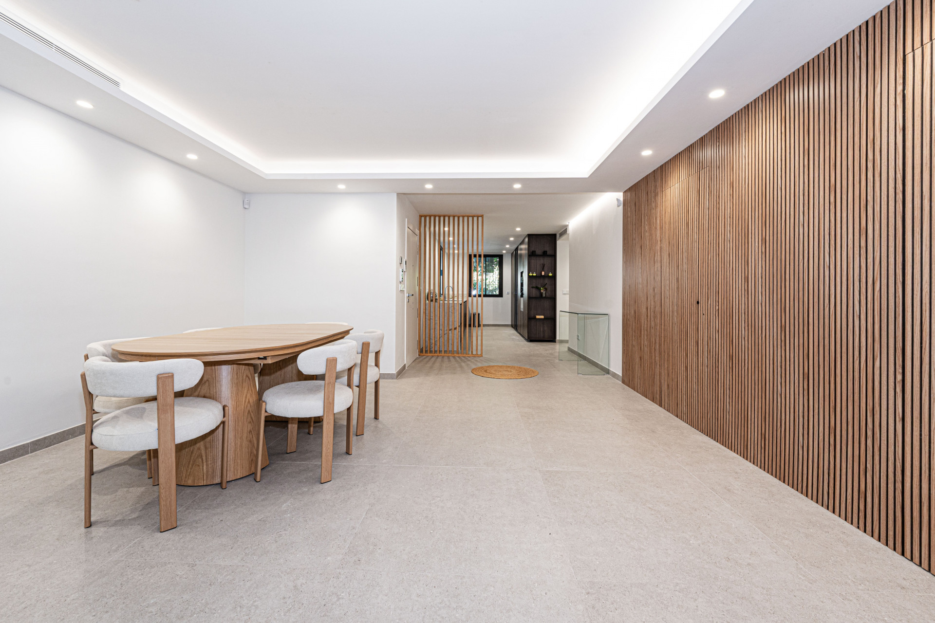 Apartamento en planta baja con gran terraza y jardín