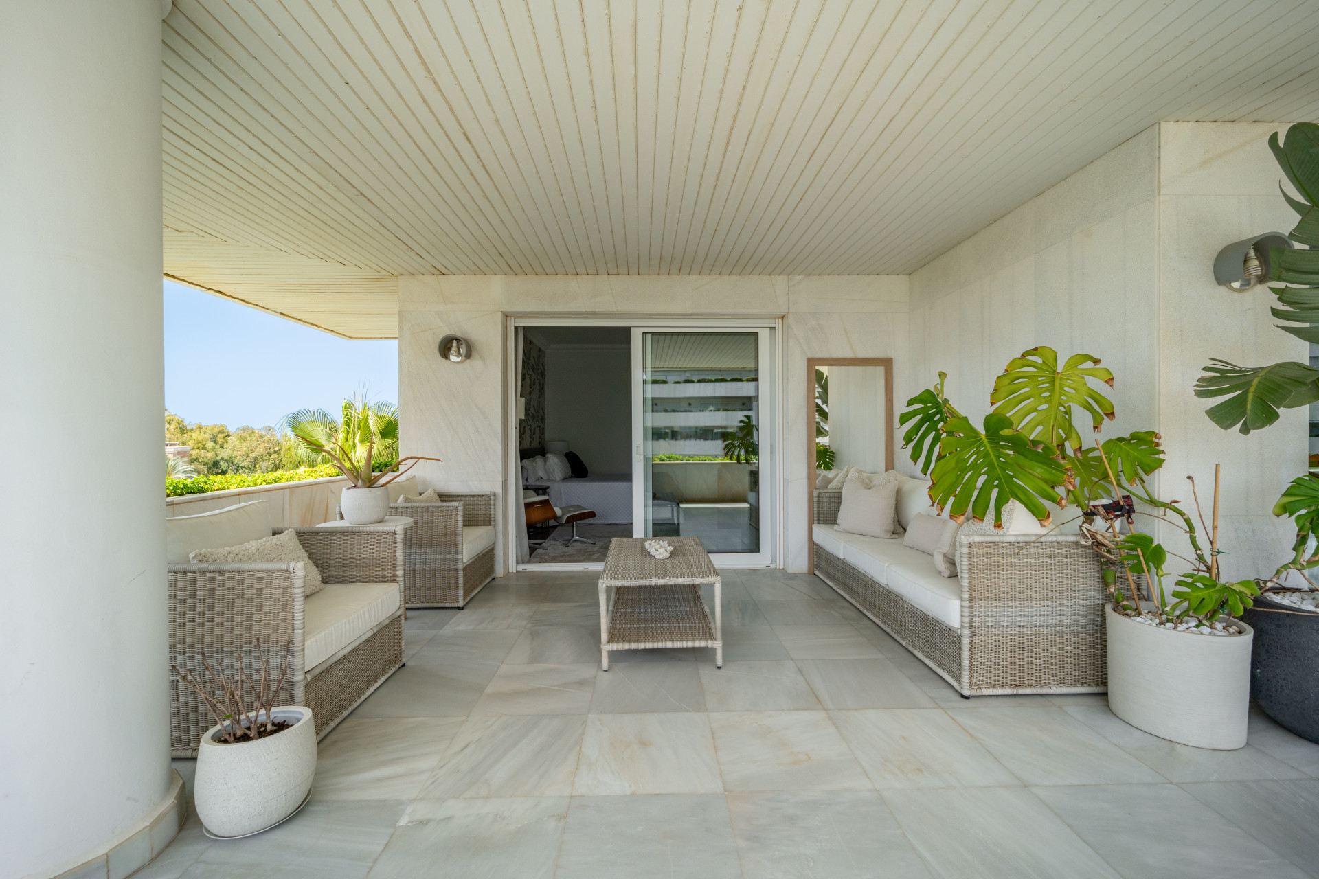 Image 17: Apartamento For sale, Puerto Banús, €2,300,000 [HFMs628493]