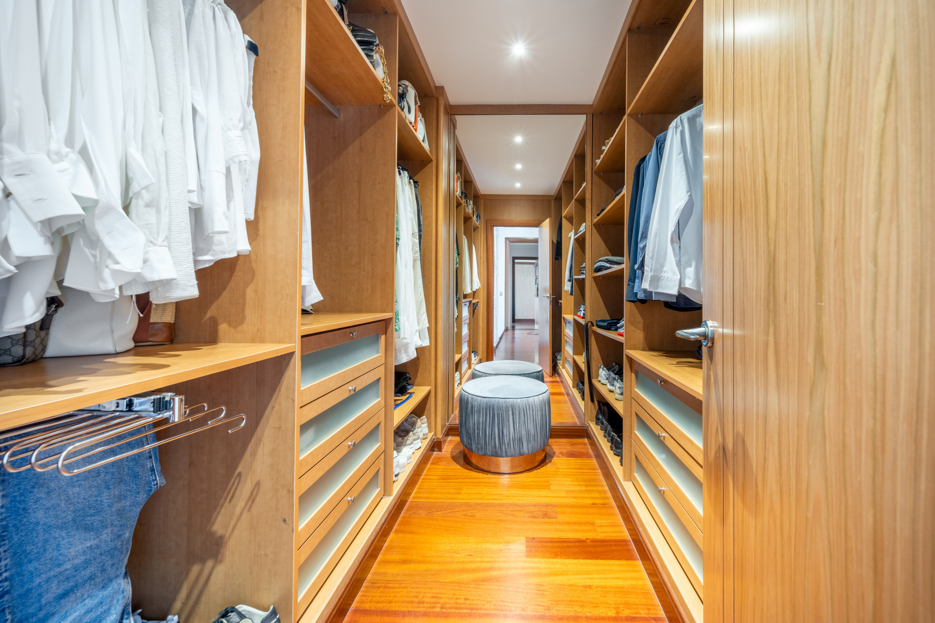 Image 9: Apartamento For sale, Puerto Banús, €2,300,000 [HFMs628493]