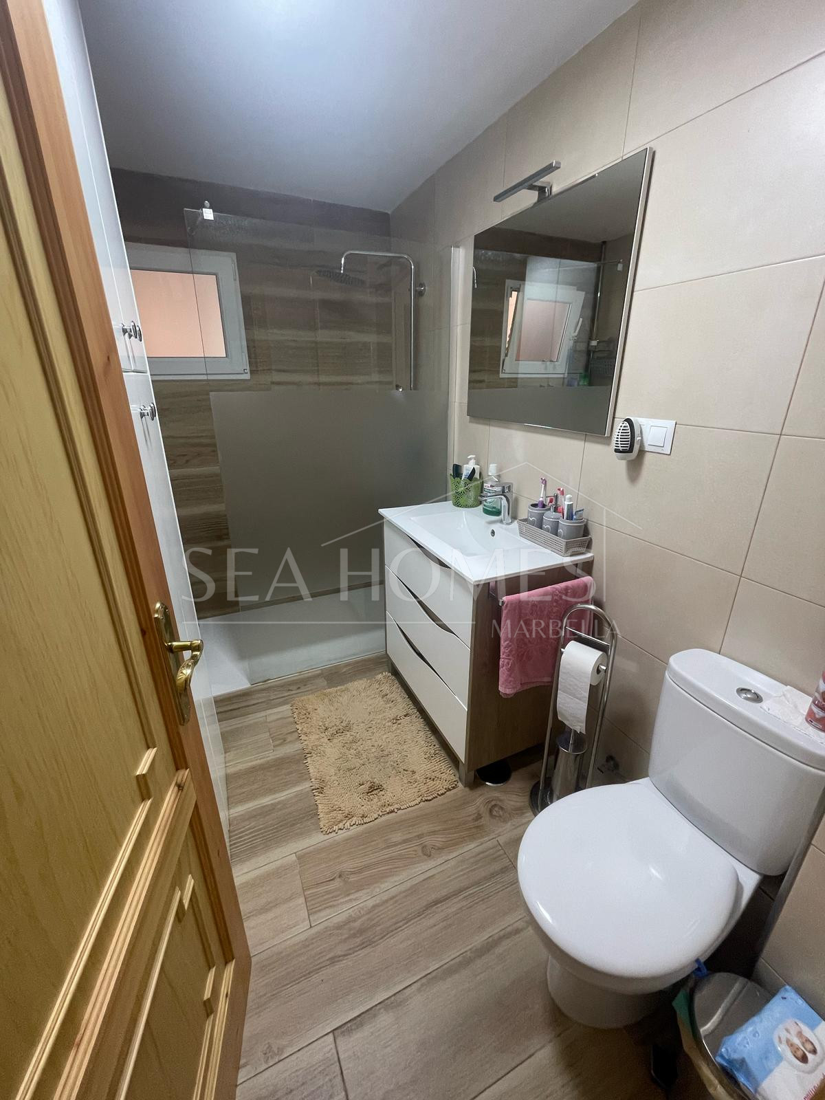 Opportunity for a 3-bedroom apartment near the Port of Estepona!