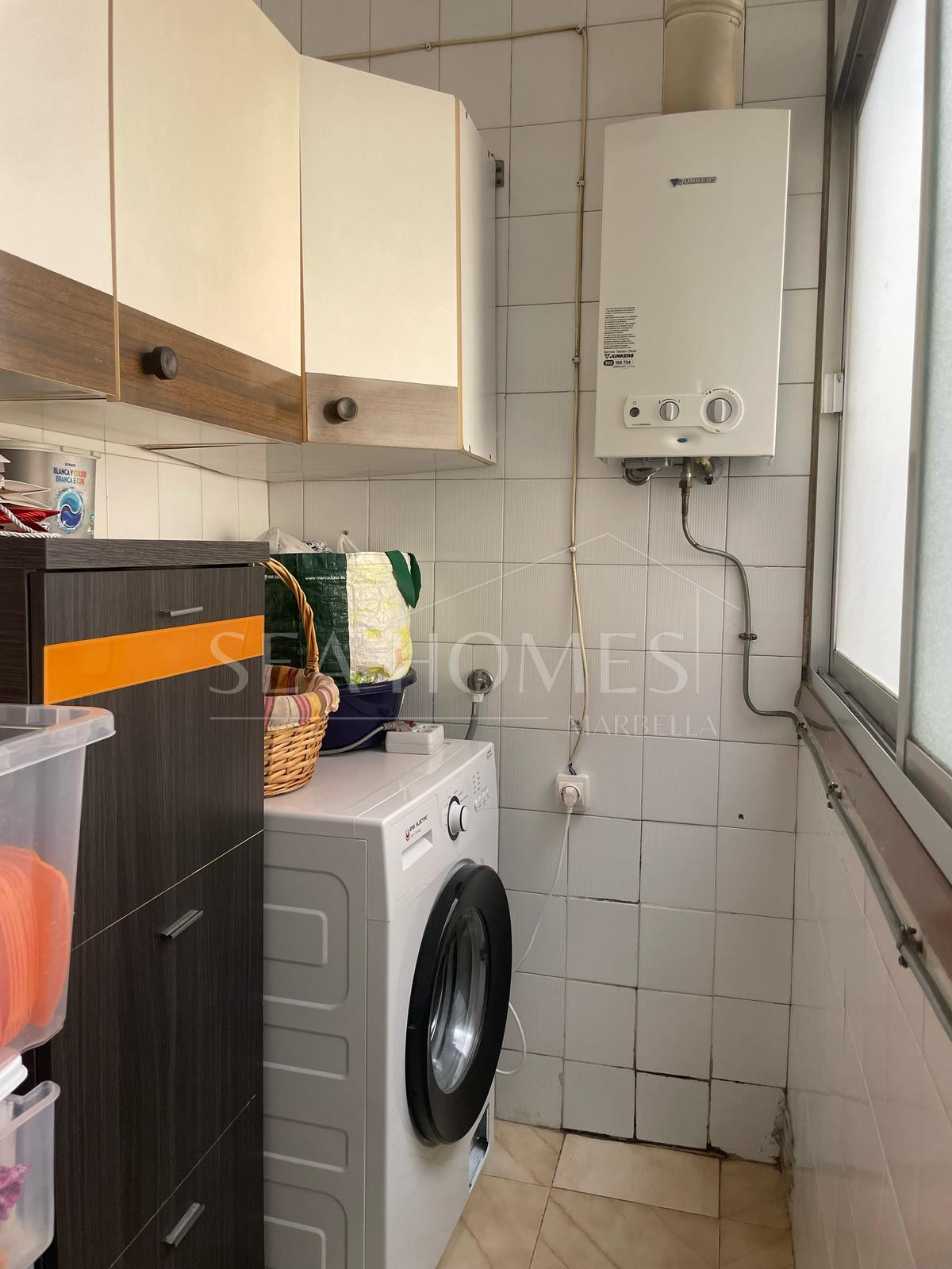 Opportunity for a 3-bedroom apartment near the Port of Estepona!