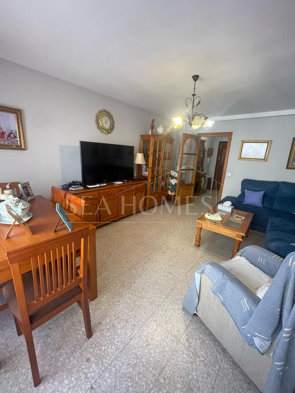 Opportunity for a 3-bedroom apartment near the Port of Estepona!
