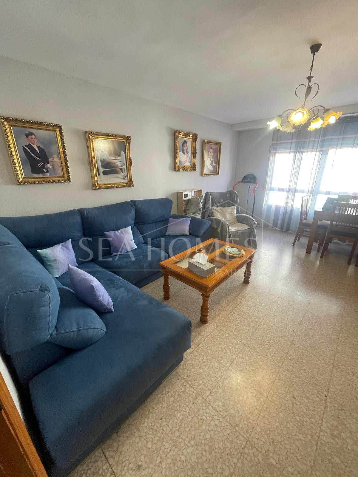 Opportunity for a 3-bedroom apartment near the Port of Estepona!