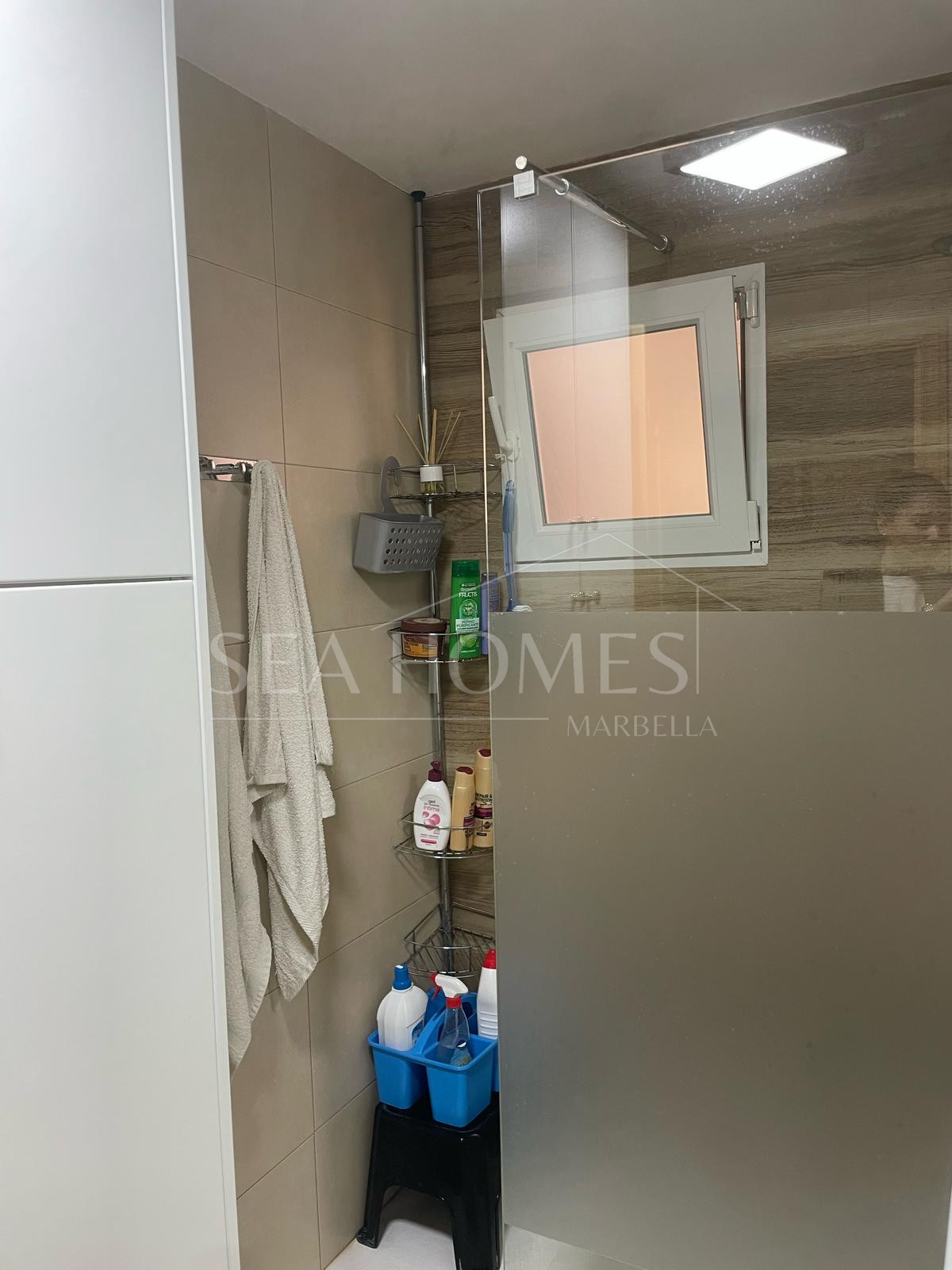 Opportunity for a 3-bedroom apartment near the Port of Estepona!