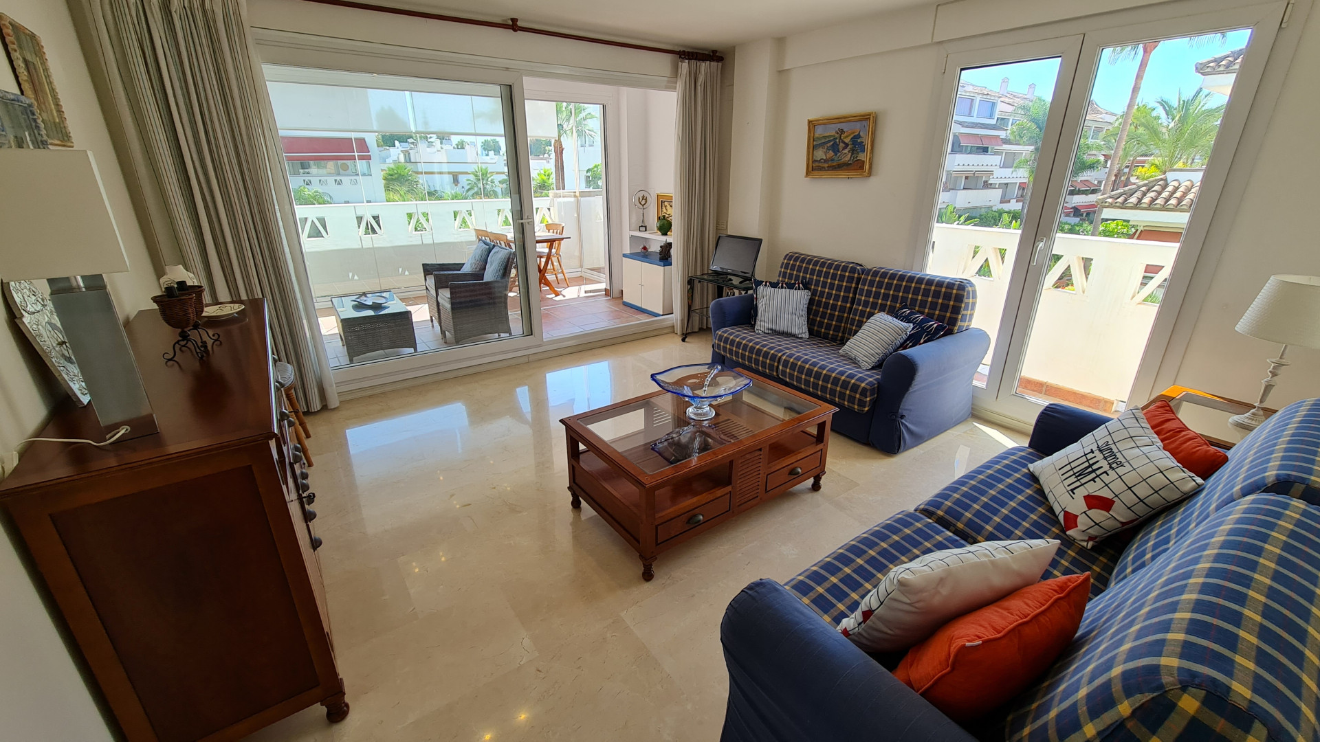 Attention! The only apartment for sale in Las Cañas Beach, beach side of Marbella's Golden Mile!