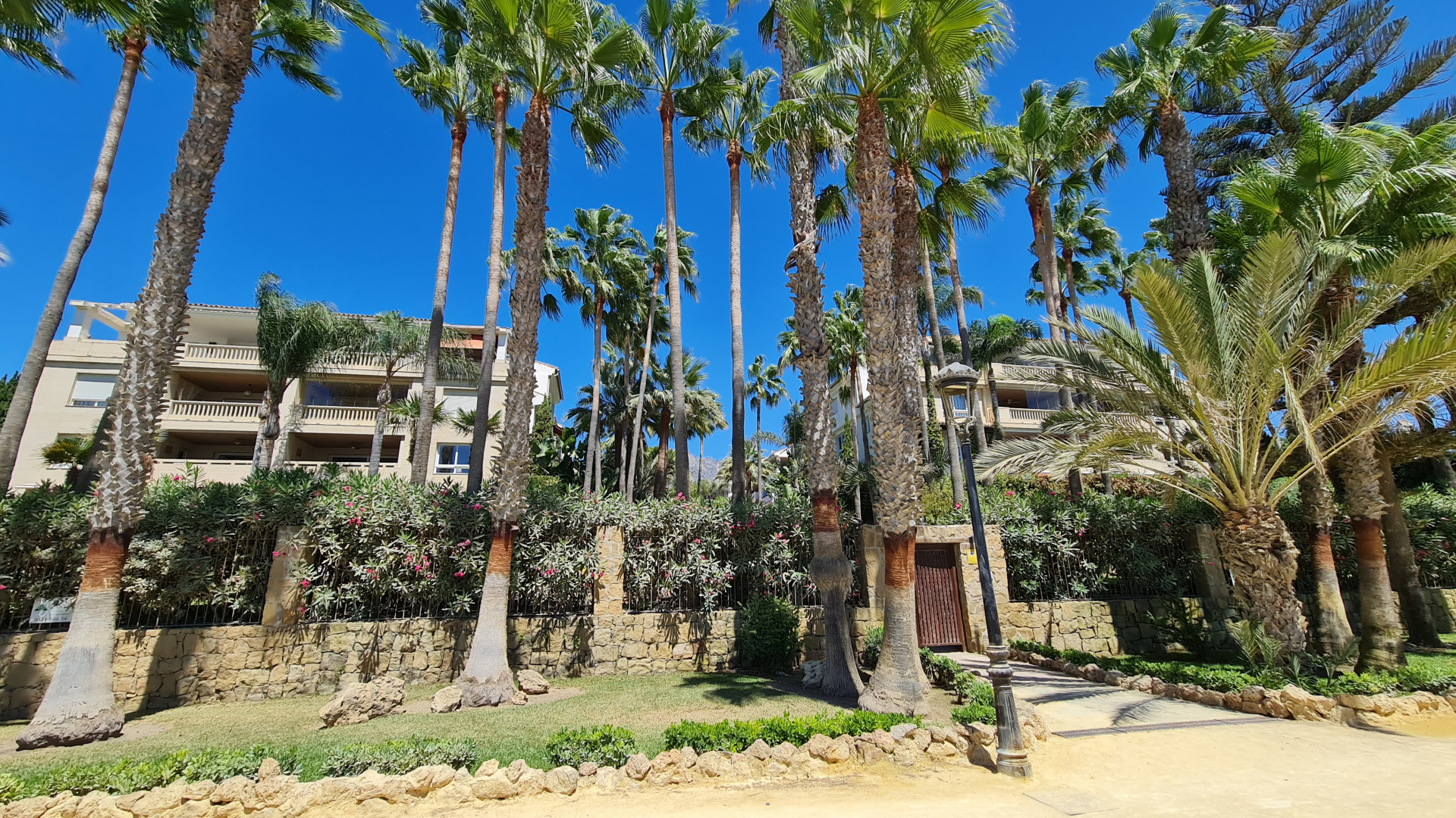 Attention! The only apartment for sale in Las Cañas Beach, beach side of Marbella's Golden Mile!