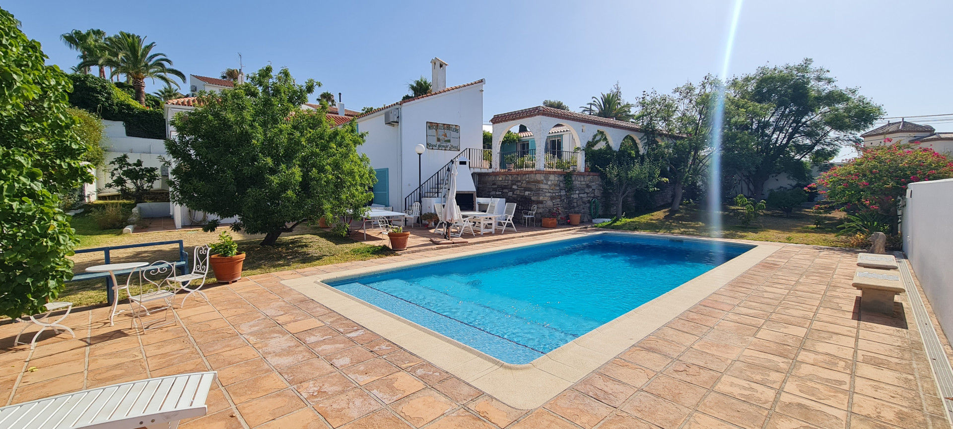 Villa con vistas panorámicas en Puerto Romano, Estepona