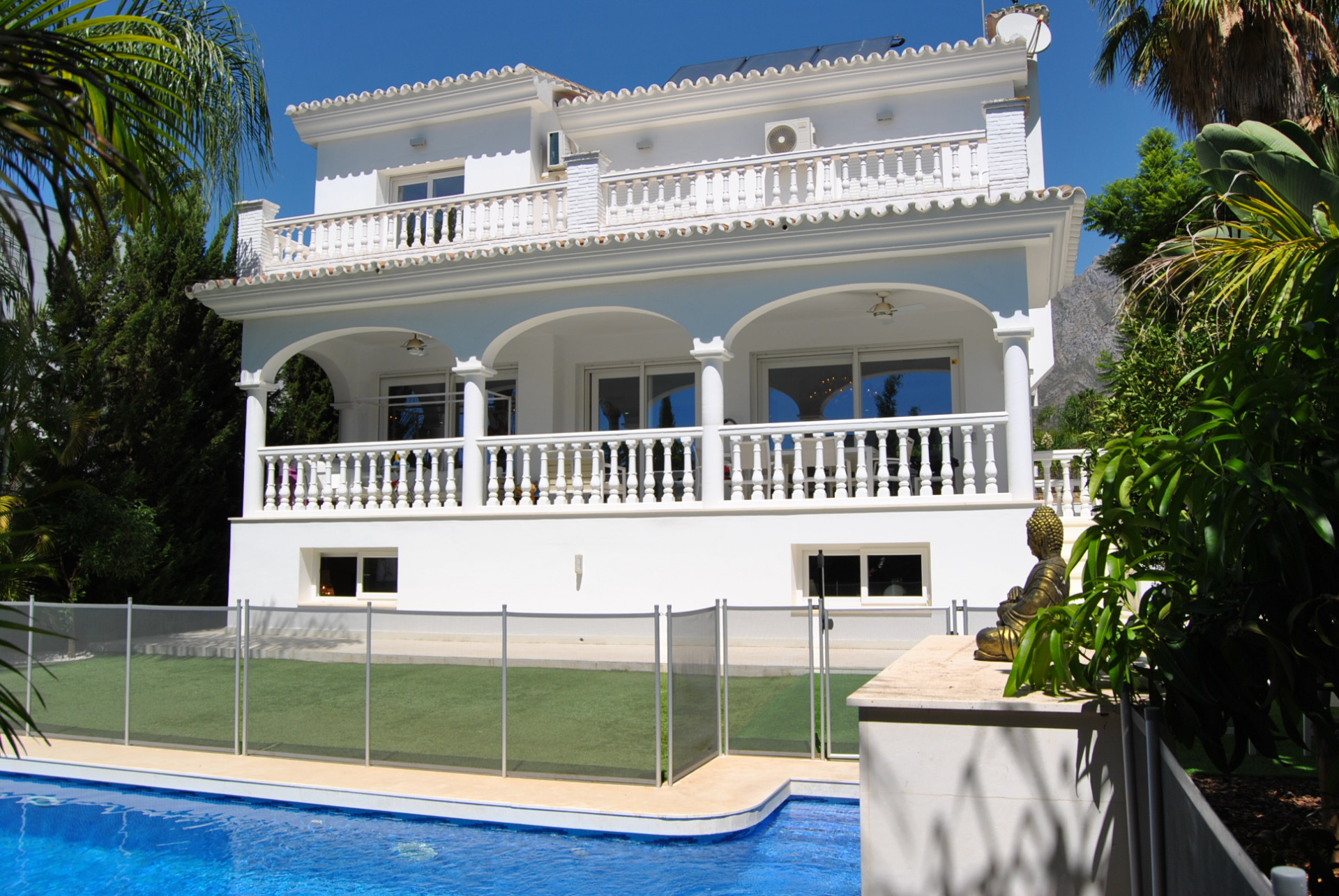 Beautiful modern Villa in Nagueles, Golden Mile, Marbella