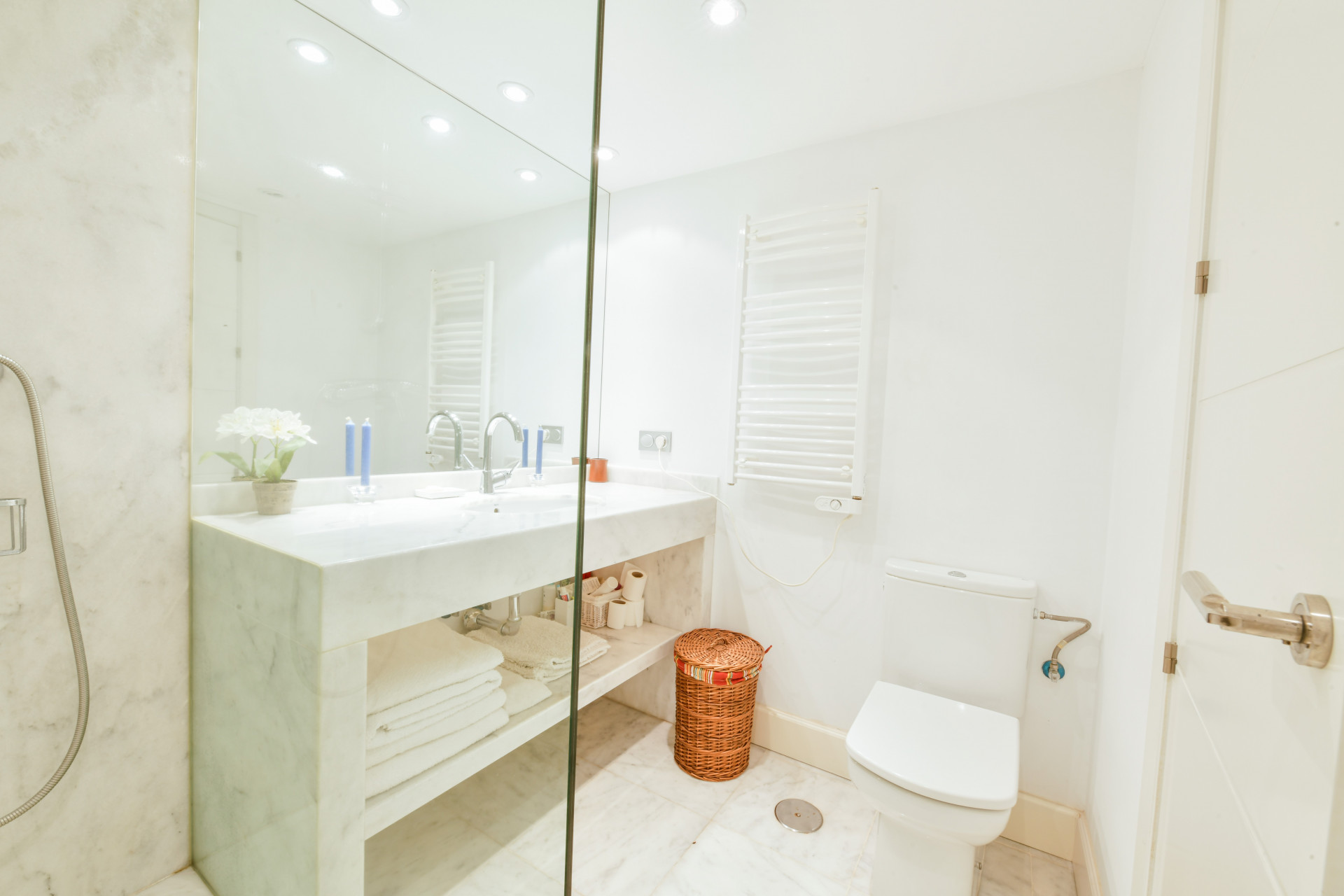 Image {index}:  For sale, The Golden Mile, €2,390,000 [6176]