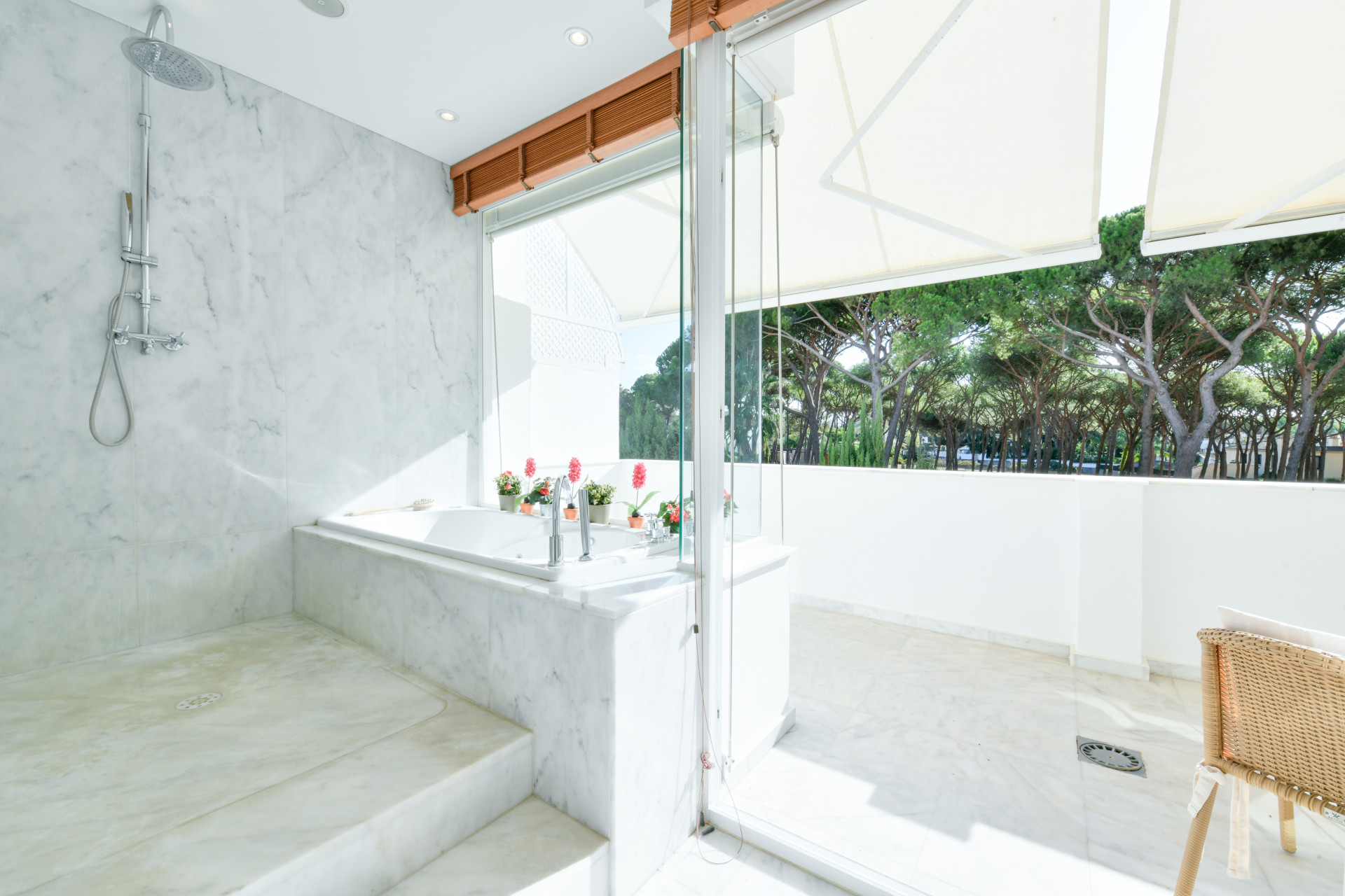 Image {index}:  For sale, The Golden Mile, €2,390,000 [6176]