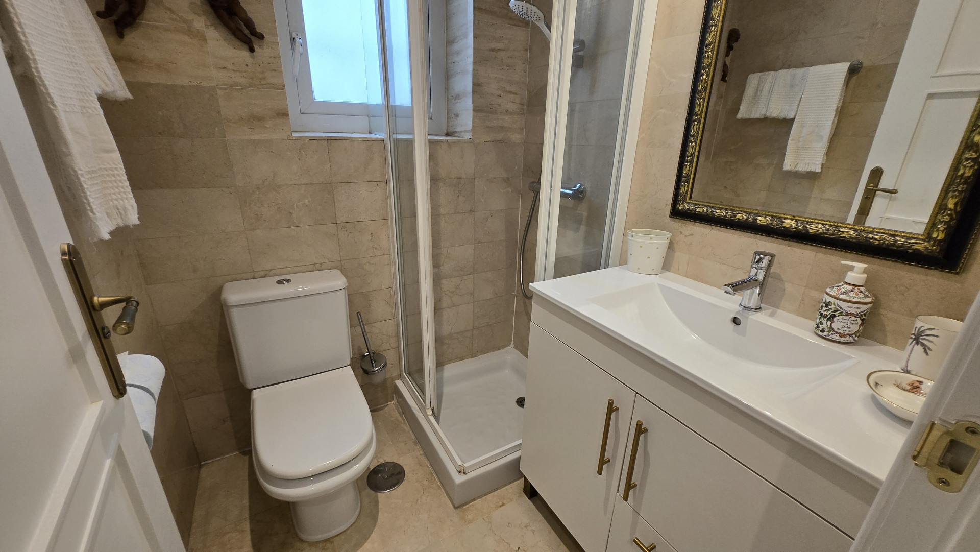 Image 14: Apartment For sale, The Golden Mile, €950,000 [HFMs170902]