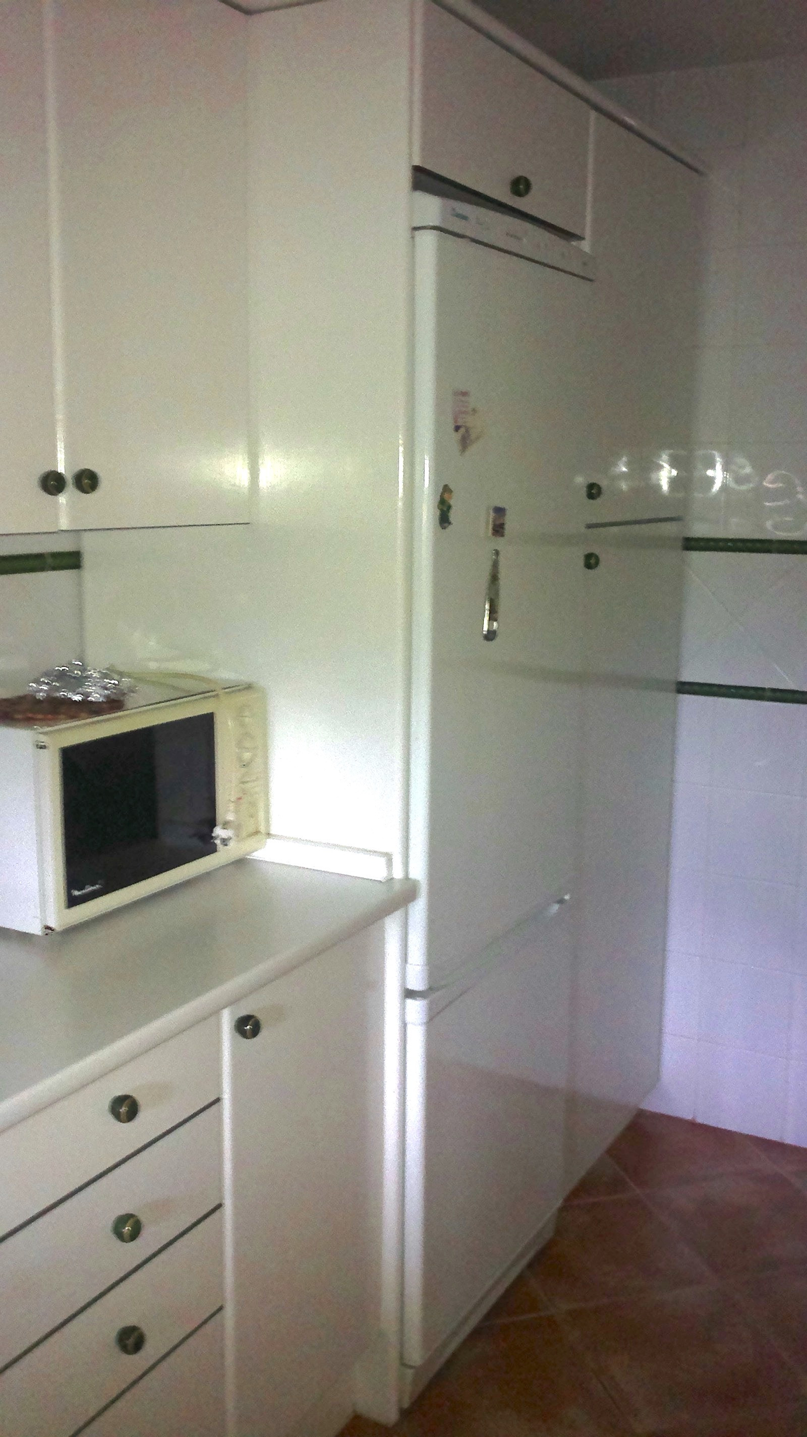 Bright 2-Bedroom Apartment – 5-Min Walk to Beach