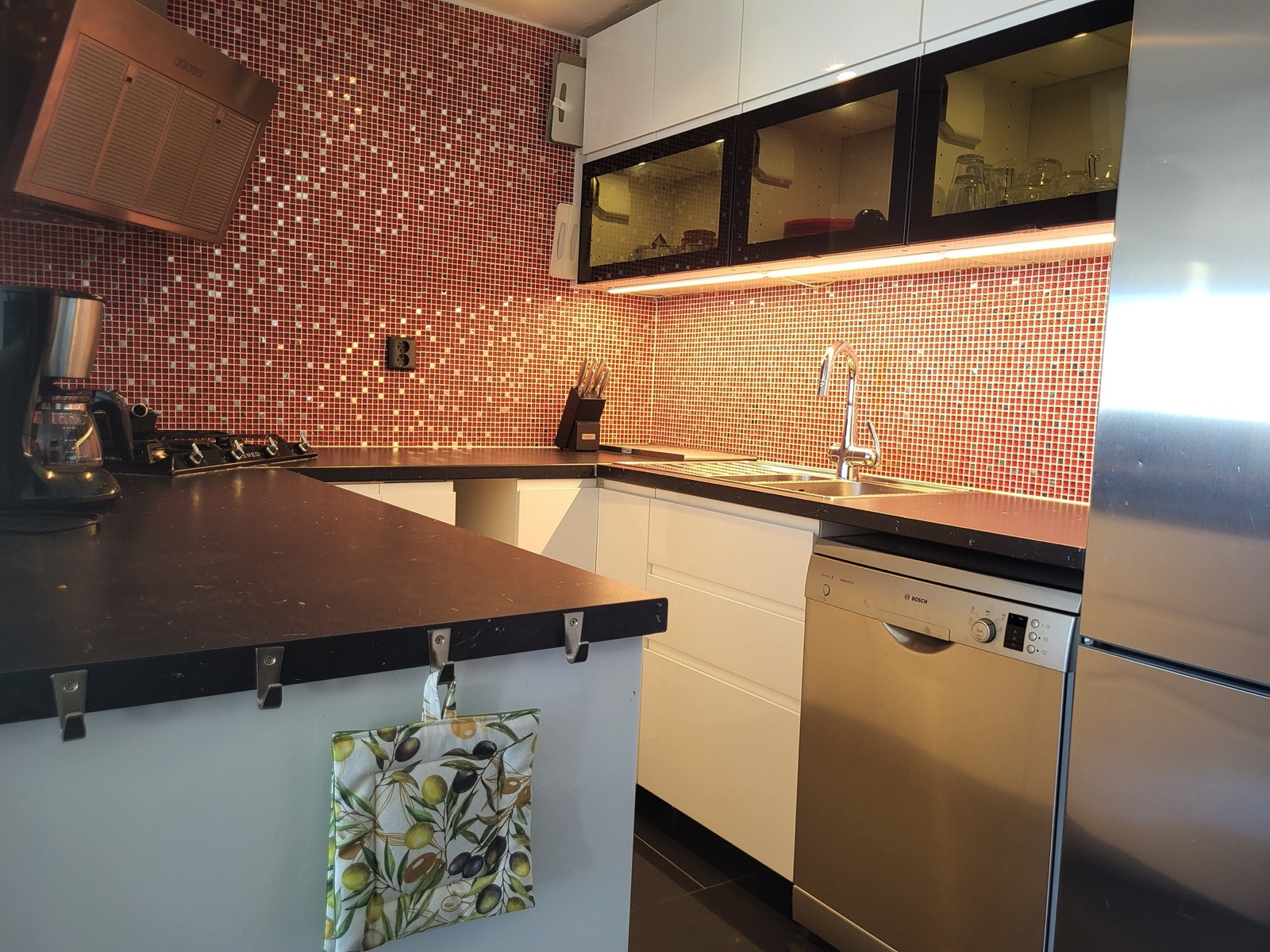 Idyllic Olive Grove Finca with Panoramic Views