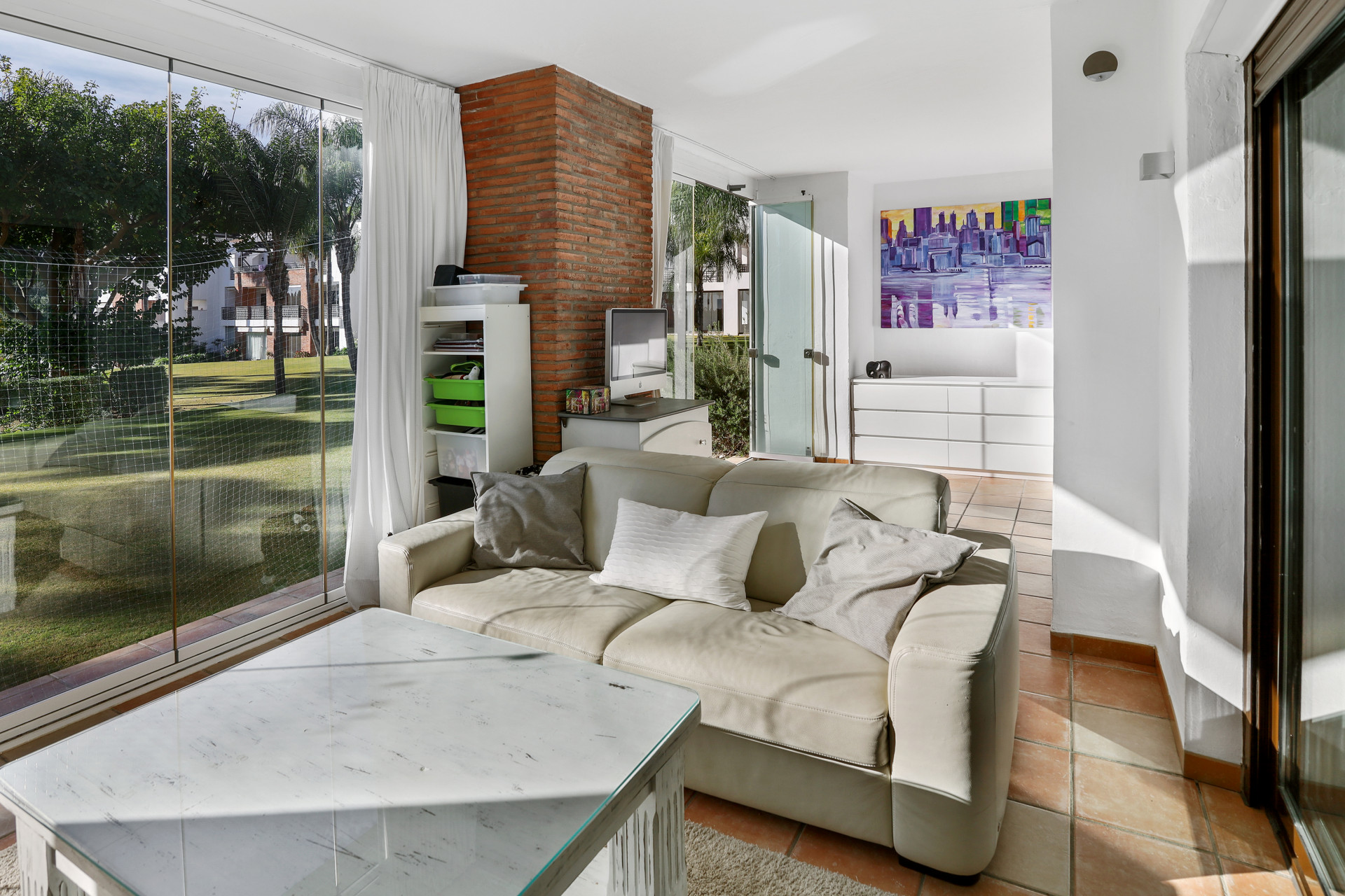 Ground Floor Apartment Estepona 300-01437P