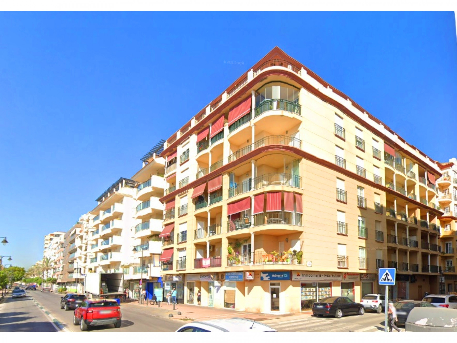Apartment Estepona 300-01285P