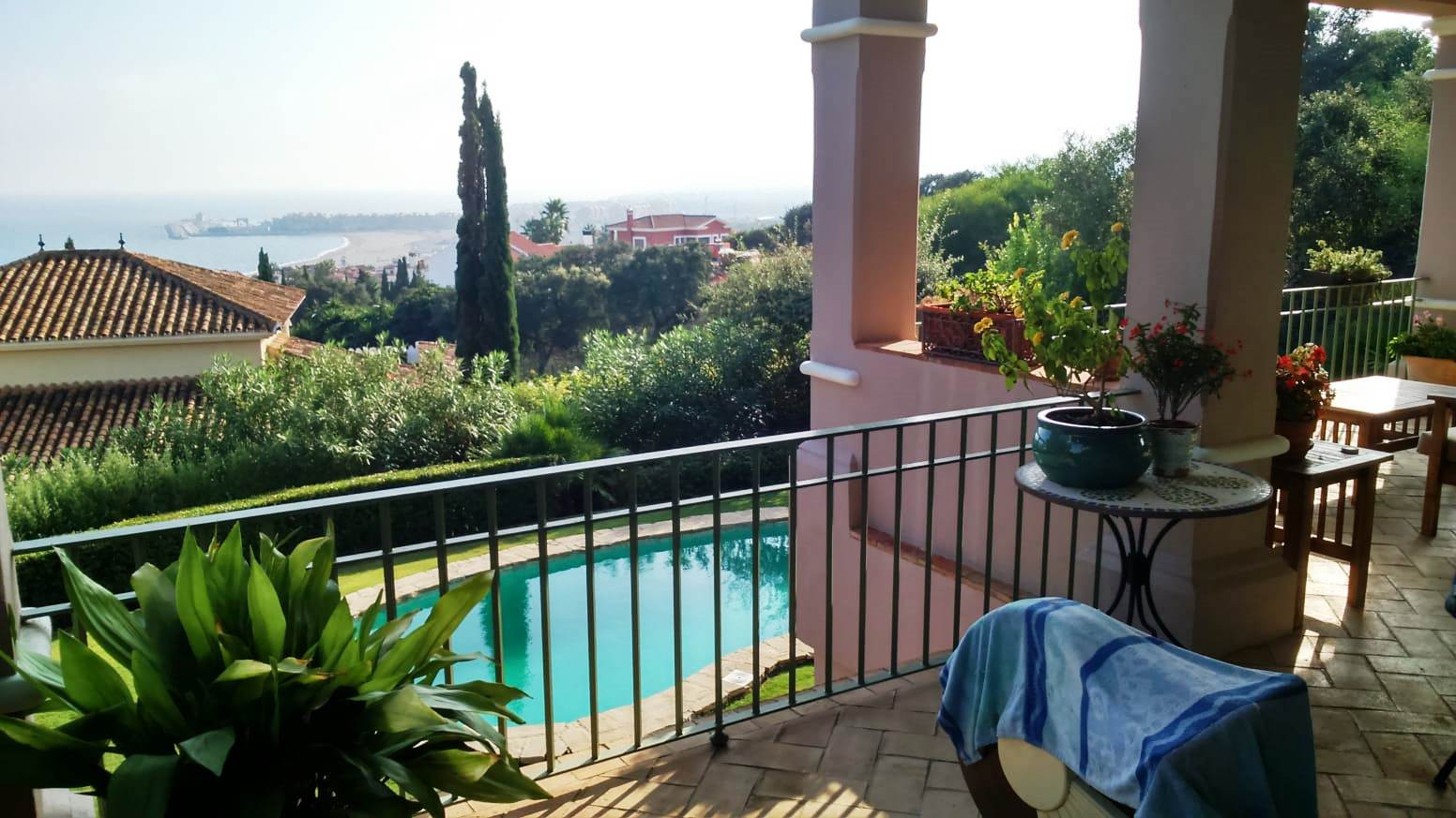 4 Bedroom Villa for sale Torreguadiaro | Henger Real Estate