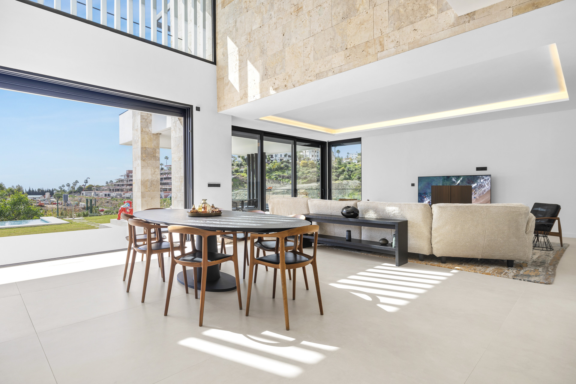 Exclusiva Villa Contemporánea de Nueva Construcción en La Alquería, Benahavís