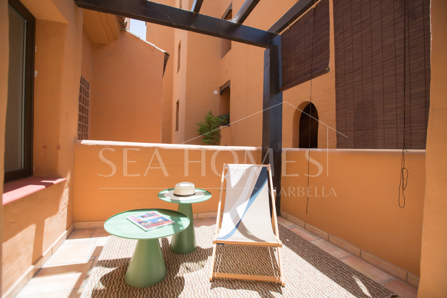 Fully Renovated 2-Bedroom Apartment Just 150m from the Beach – With Access to 4-Star Hotel Facilities