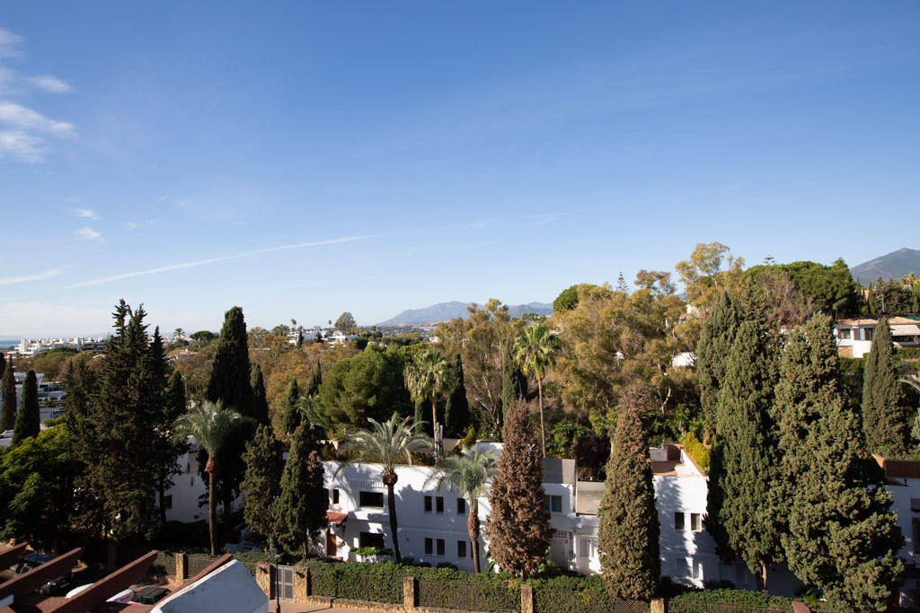 Spektakuläres 3-Zimmer-Doppelhaus in Coto Real, Lomas de Marbella Club