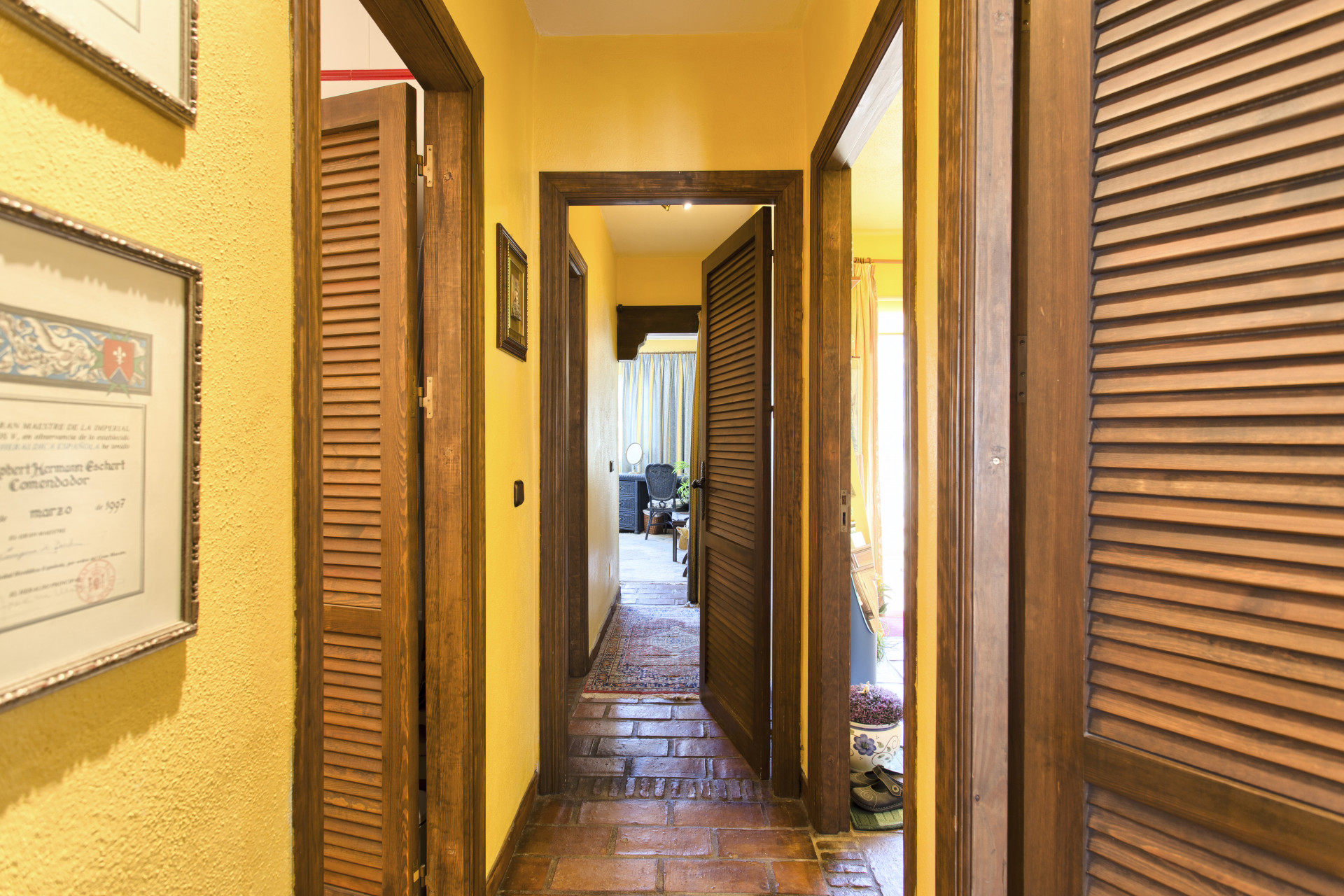 Andalusian charm with panoramic views in Benahavís
