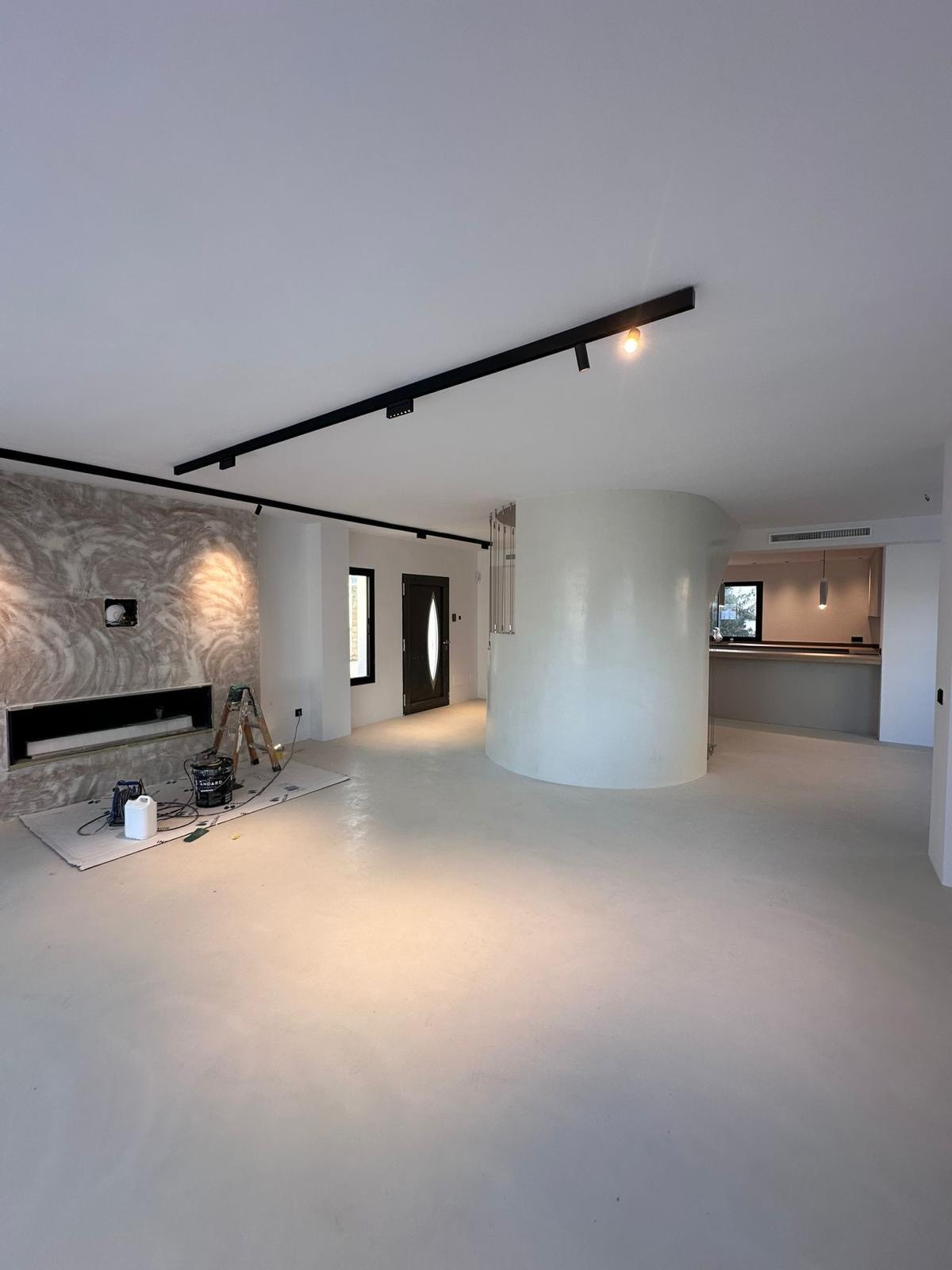 Image {index}: Detached Villa For sale, Estepona, €1,495,000 [318-02334MAU]