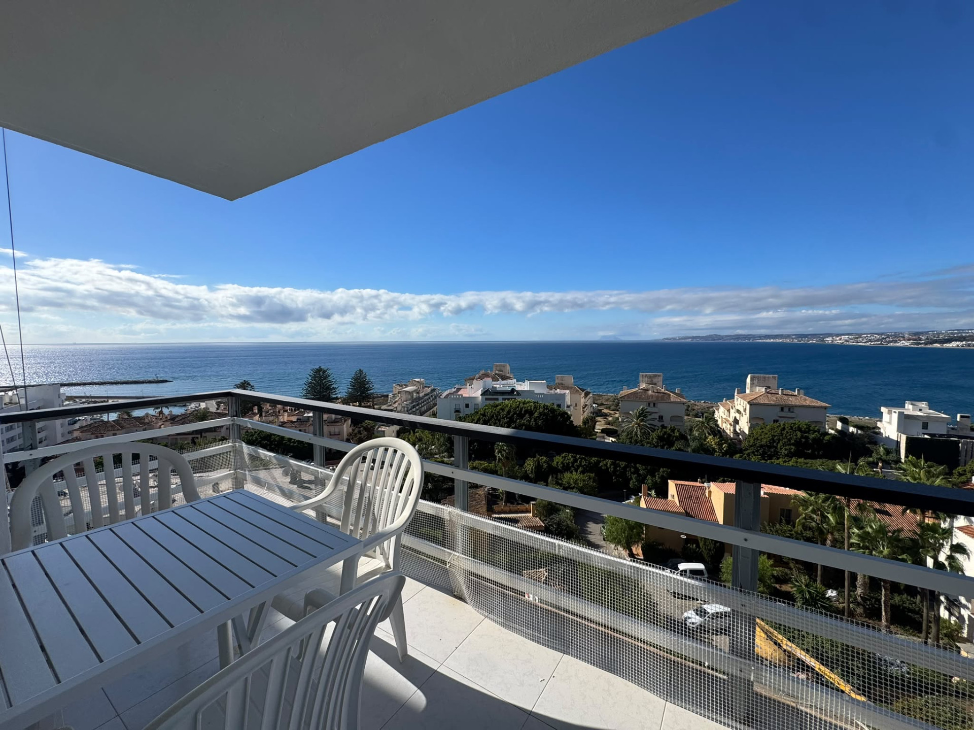 Apartment in Estepona - view 1