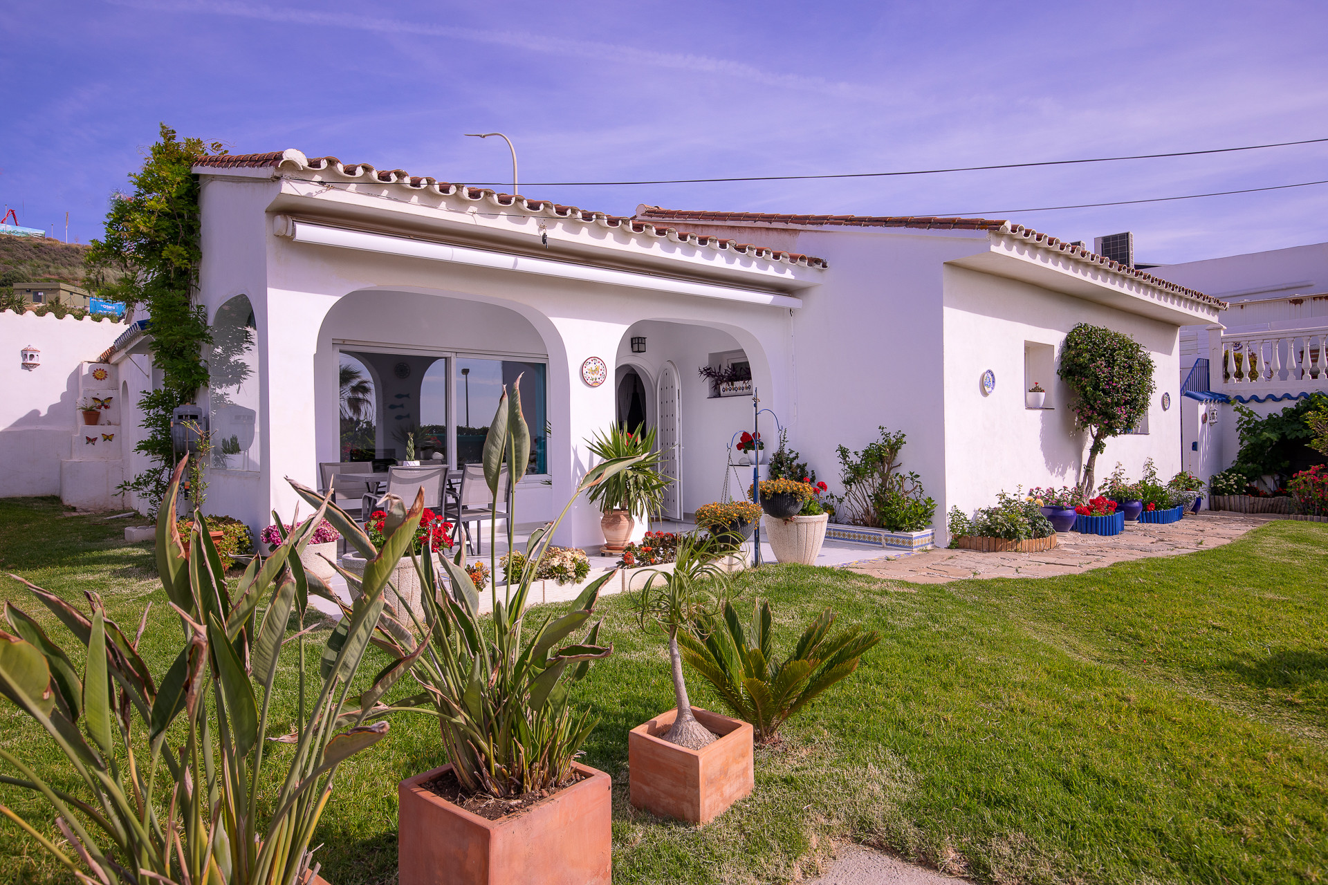 Houses For Sale in Estepona (Buenas Noches)