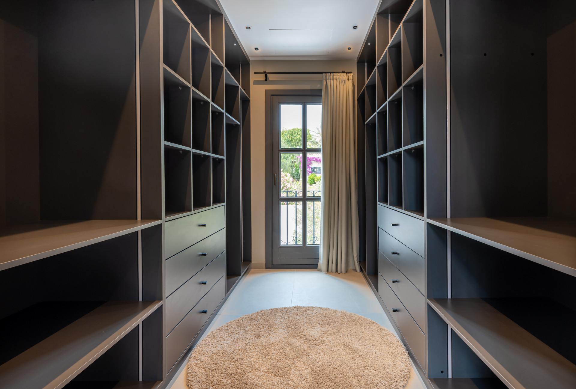 Andalusian-Inspired Villa near Atalaya Golf