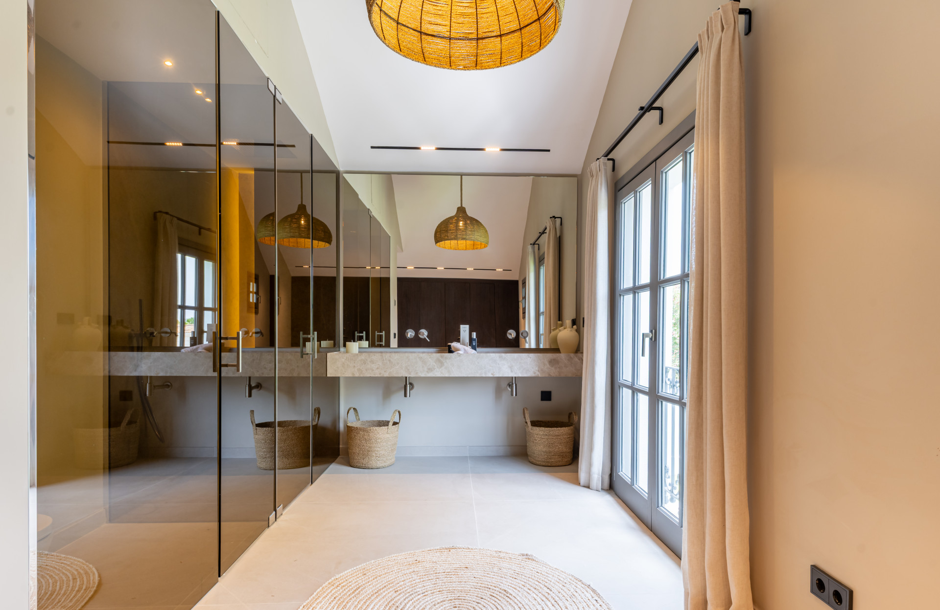 Andalusian-Inspired Villa near Atalaya Golf