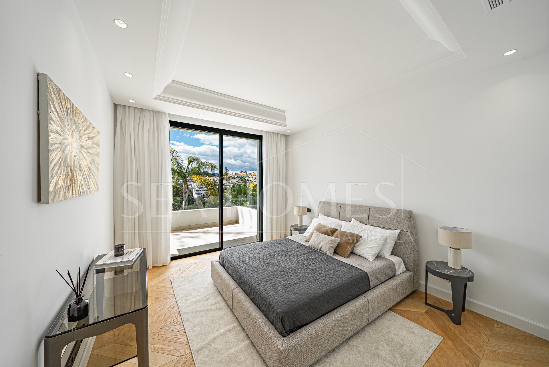 EXCLUSIVE DETACHED VILLAS IN LOMAS DE MARBELLA CLUB