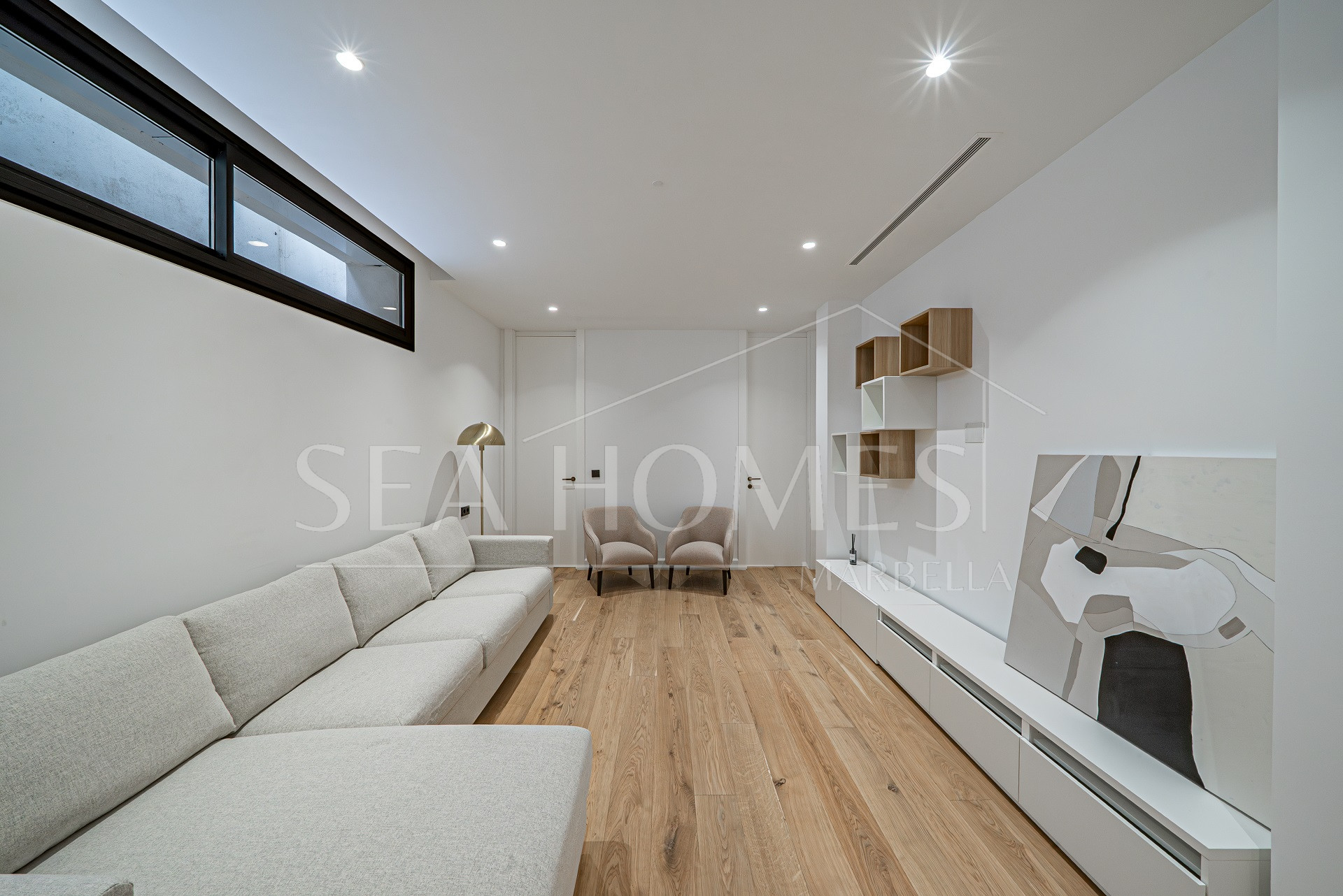 EXCLUSIVE DETACHED VILLAS IN LOMAS DE MARBELLA CLUB