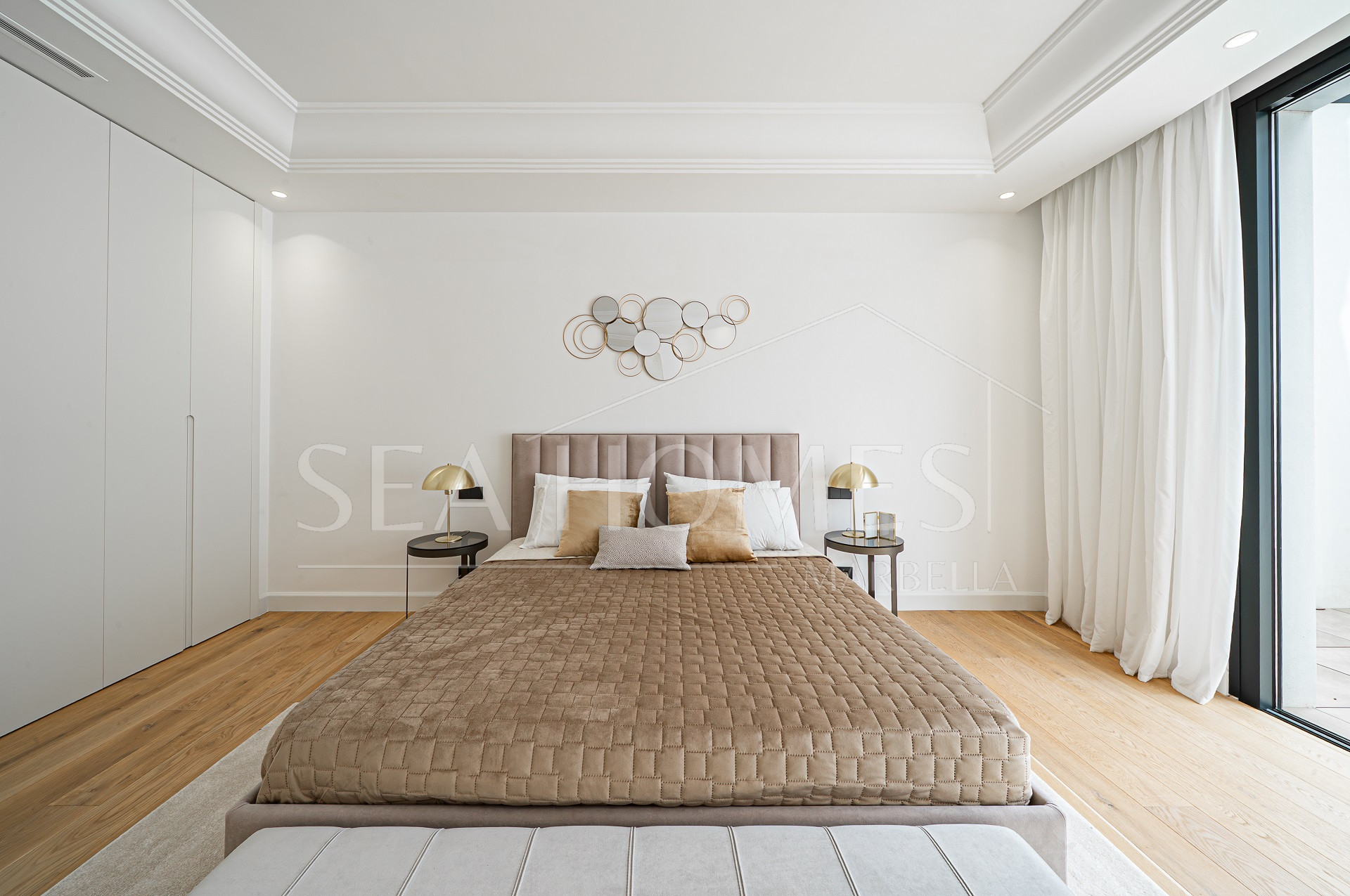 EXCLUSIVE DETACHED VILLAS IN LOMAS DE MARBELLA CLUB