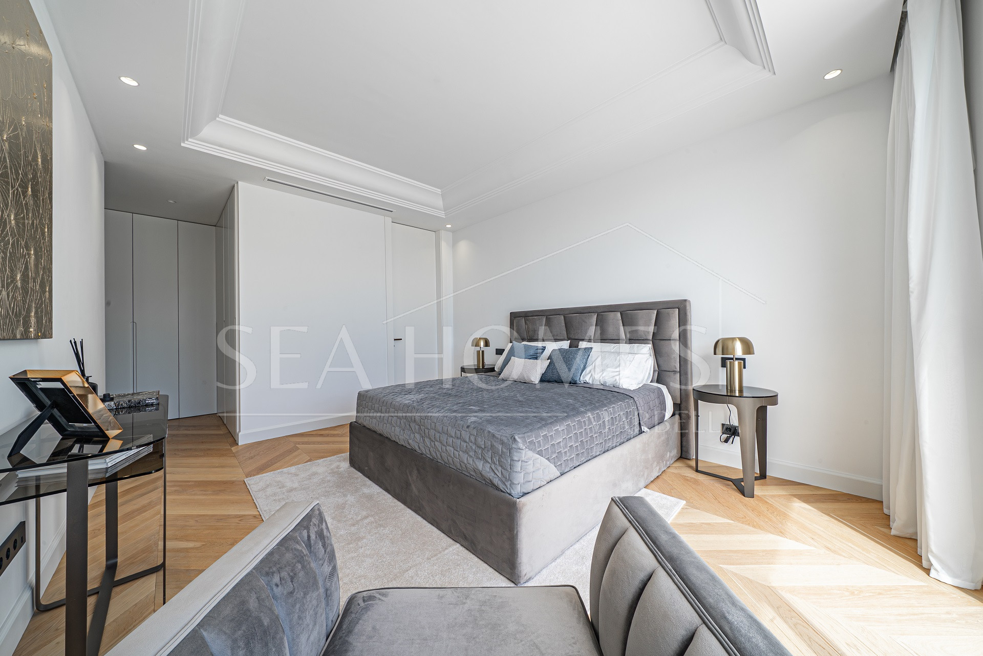 EXCLUSIVE DETACHED VILLAS IN LOMAS DE MARBELLA CLUB