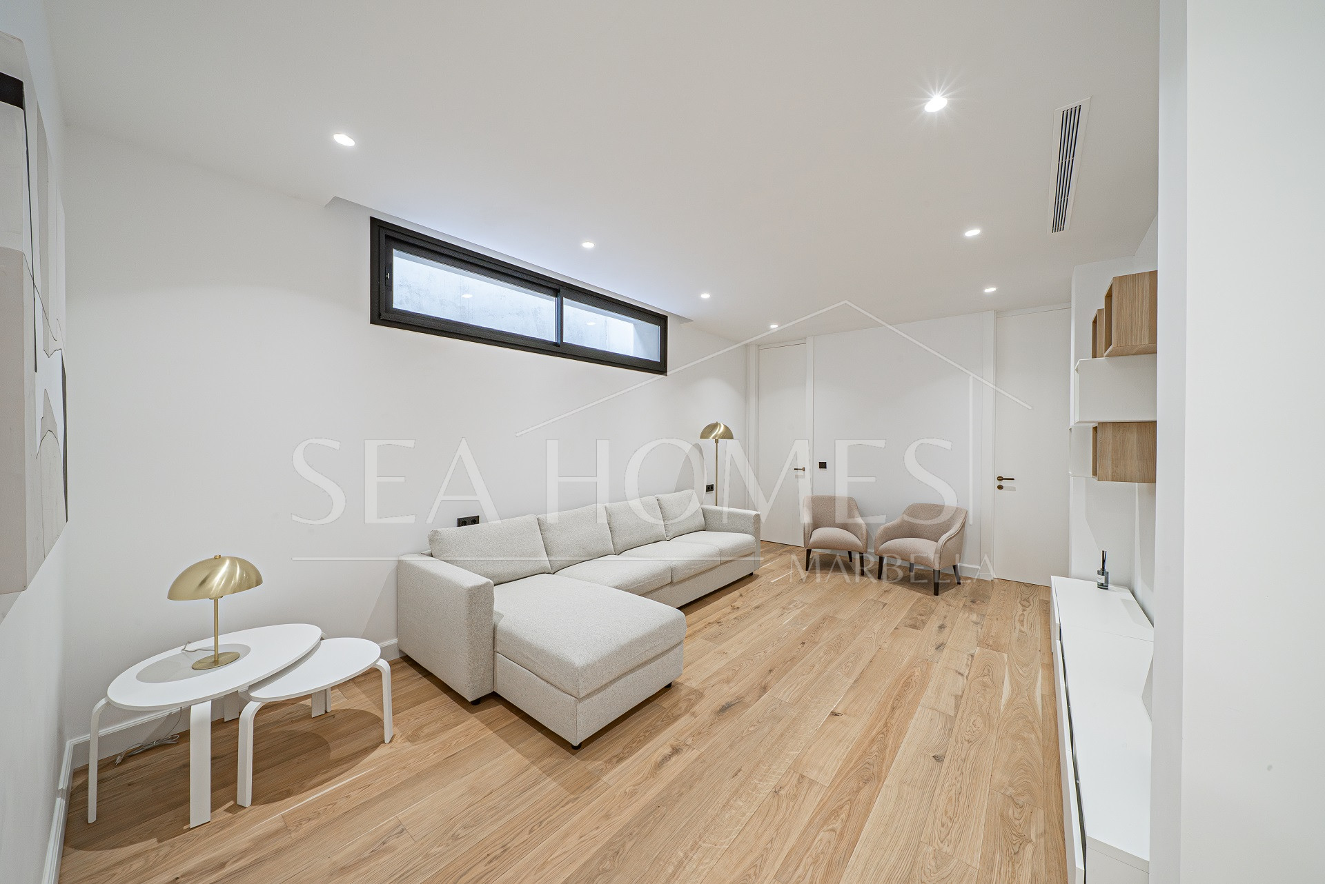 EXCLUSIVE DETACHED VILLAS IN LOMAS DE MARBELLA CLUB