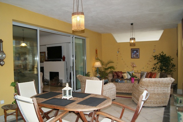 Exterior images Apartment for sale in Marina de Sotogrande