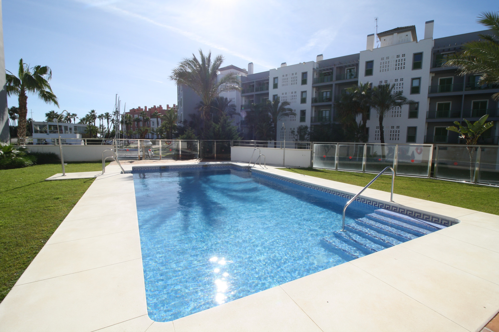 Exterior Ático en alquiler vacacional en Marina de Sotogrande