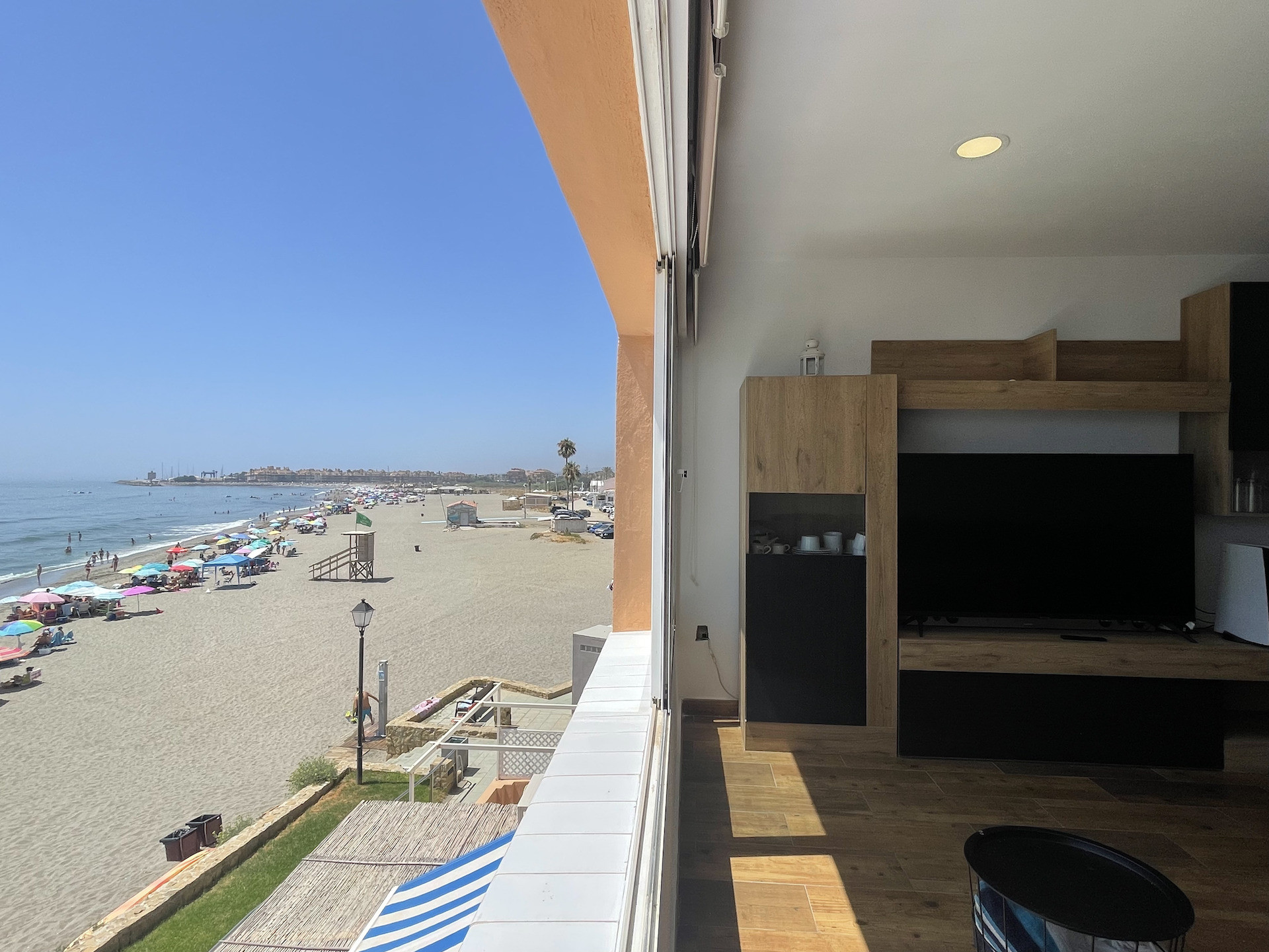 Exterior images Apartment for holiday rent in Torreguadiaro