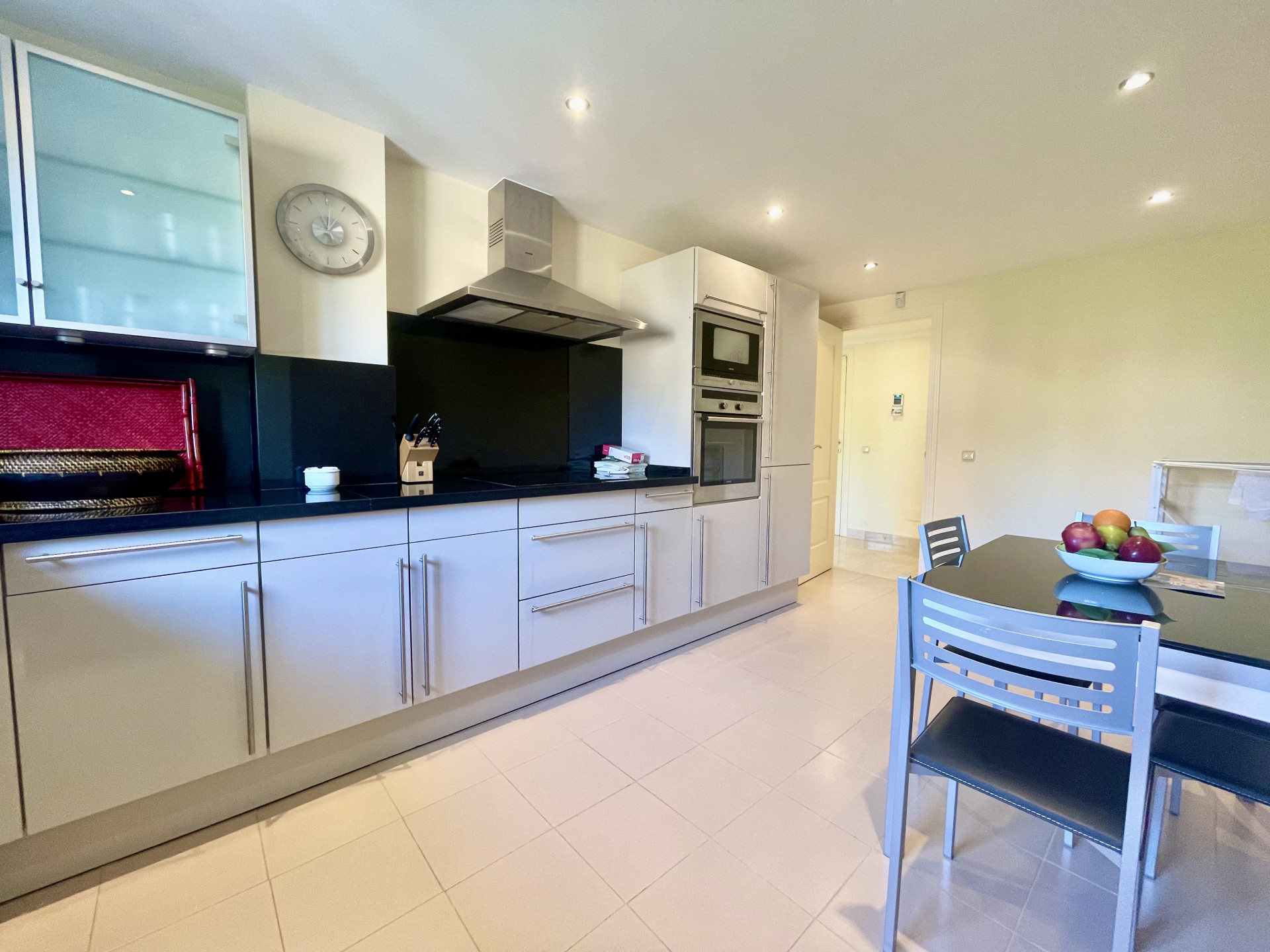 Imagenes Apartamento en venta en Estepona