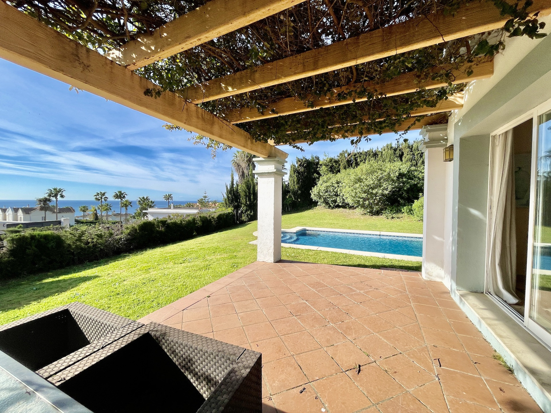 Exterior Villa en venta en Alcaidesa